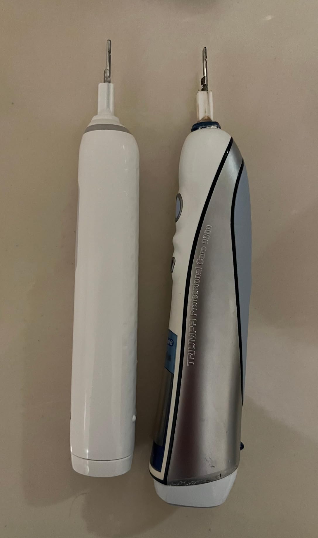 Oral-B Smart 1500 Electric Power Rechargeable Battery Toothbrush, Black customer photo 2