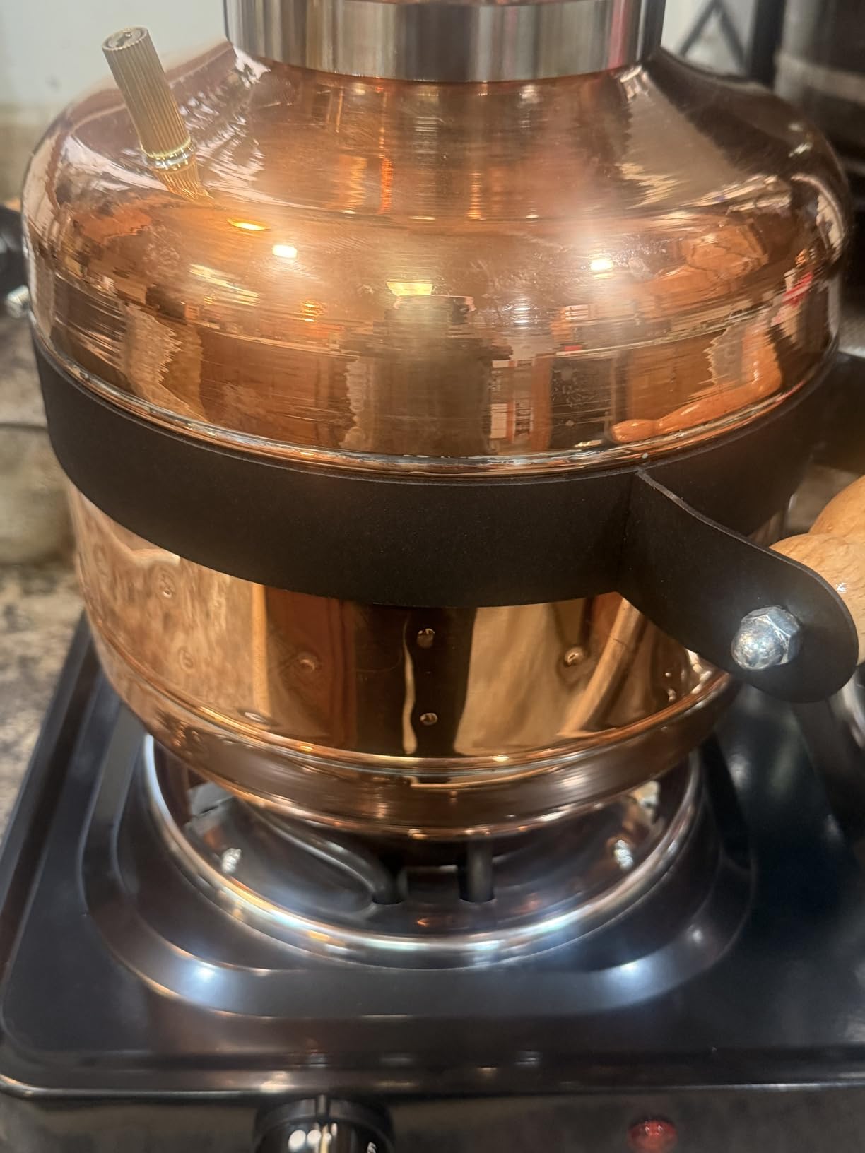 Essential Oil Distiller 1,9Gal/7L Premium Kit | for Steam Distillation Oil Making and Extracting - Home Distiller Equipment DIY Essential Oil from Herbs, Plants and Flowers customer photo 1