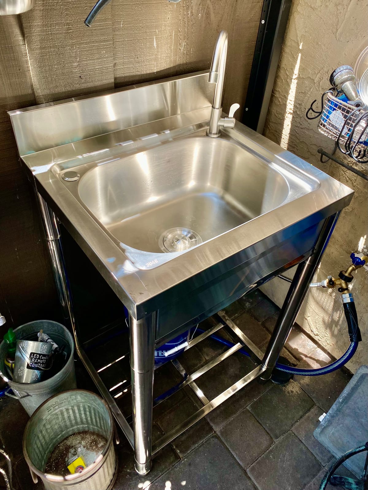Free Standing Stainless-Steel Single Bowl Commercial Kitchen Sink w/Faucet customer photo 2