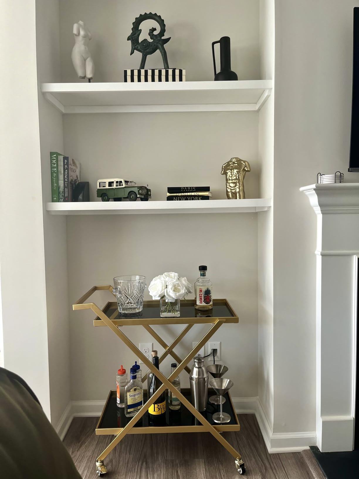 Crofy Gold Finish Bar Cart on Wheels, No-Tool Assembly 2-Tier Serving Cart with Black Tempered Glass Shelves & Locking Casters - Mobile Snack/Drink Cart for Home Bar, Kitchen, Parties customer photo 2