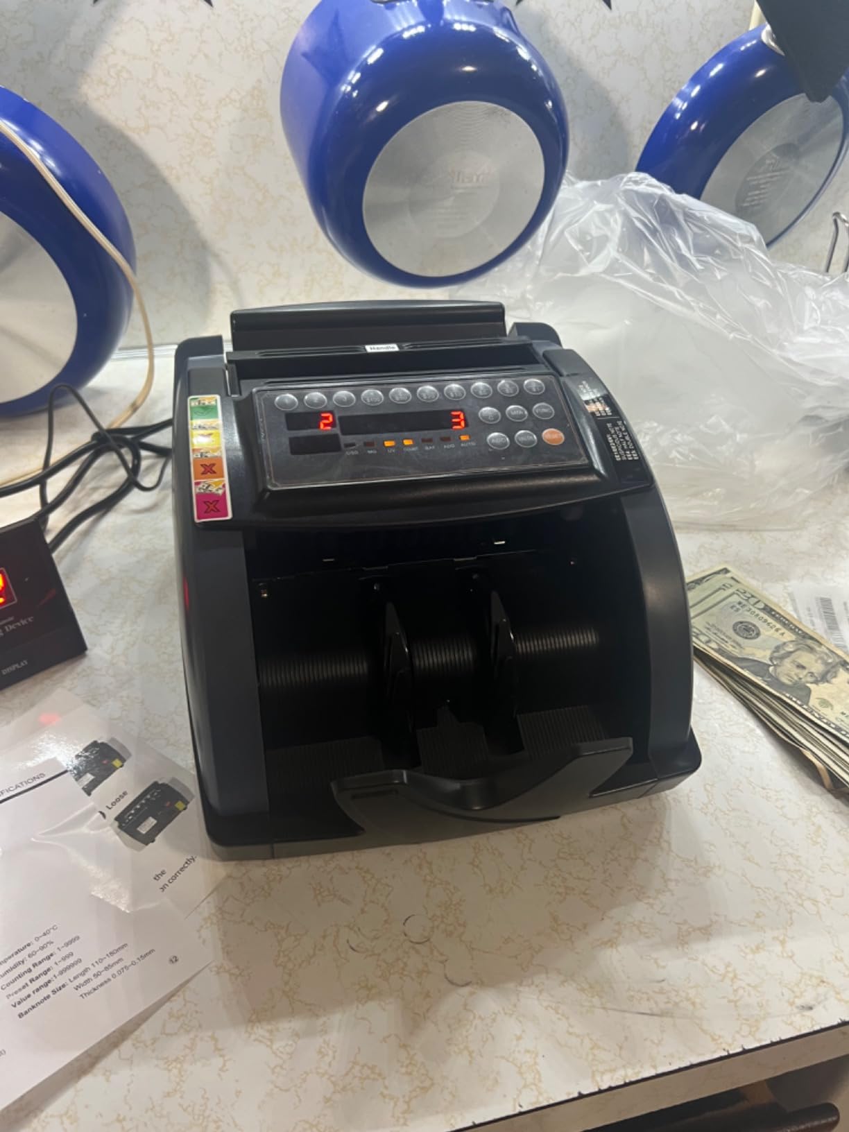 Aneken Money Counter with Value Count, 1300 Bills/Min for USD & EUR customer photo 1
