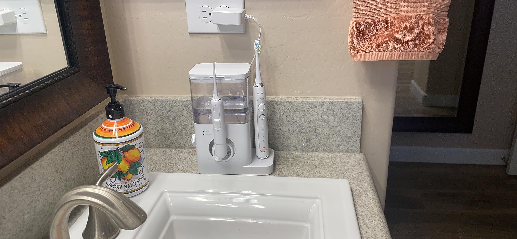 AquaSonic Home Dental Center PRO – Brushing & Flossing Made Easy – Brush & Floss – Power Toothbrush & Water Flosser – Whiter Teeth & Healthier Gums – Black Series Pro+Oral Irrigator customer photo 1