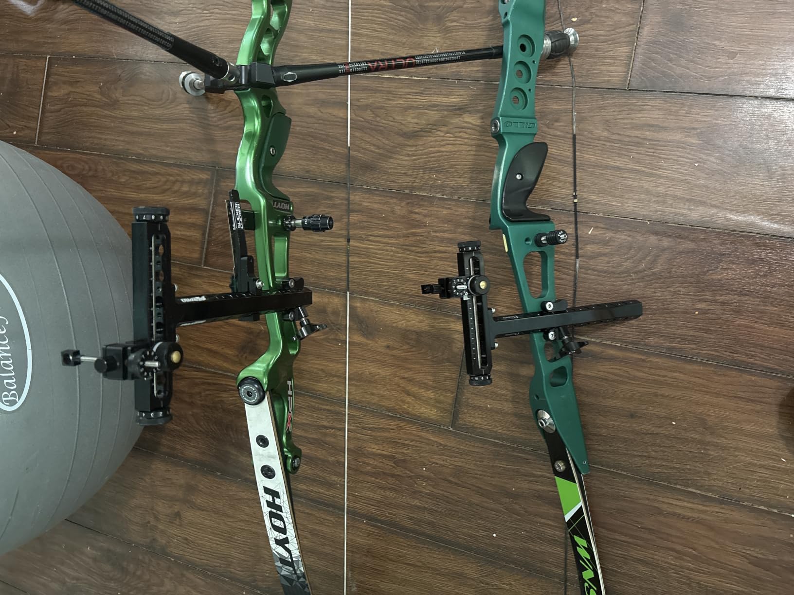 Recurve Bow Sight, Right Hand Adjustable Aluminum T Shape Quick-Release Archery Target Sight customer photo 1
