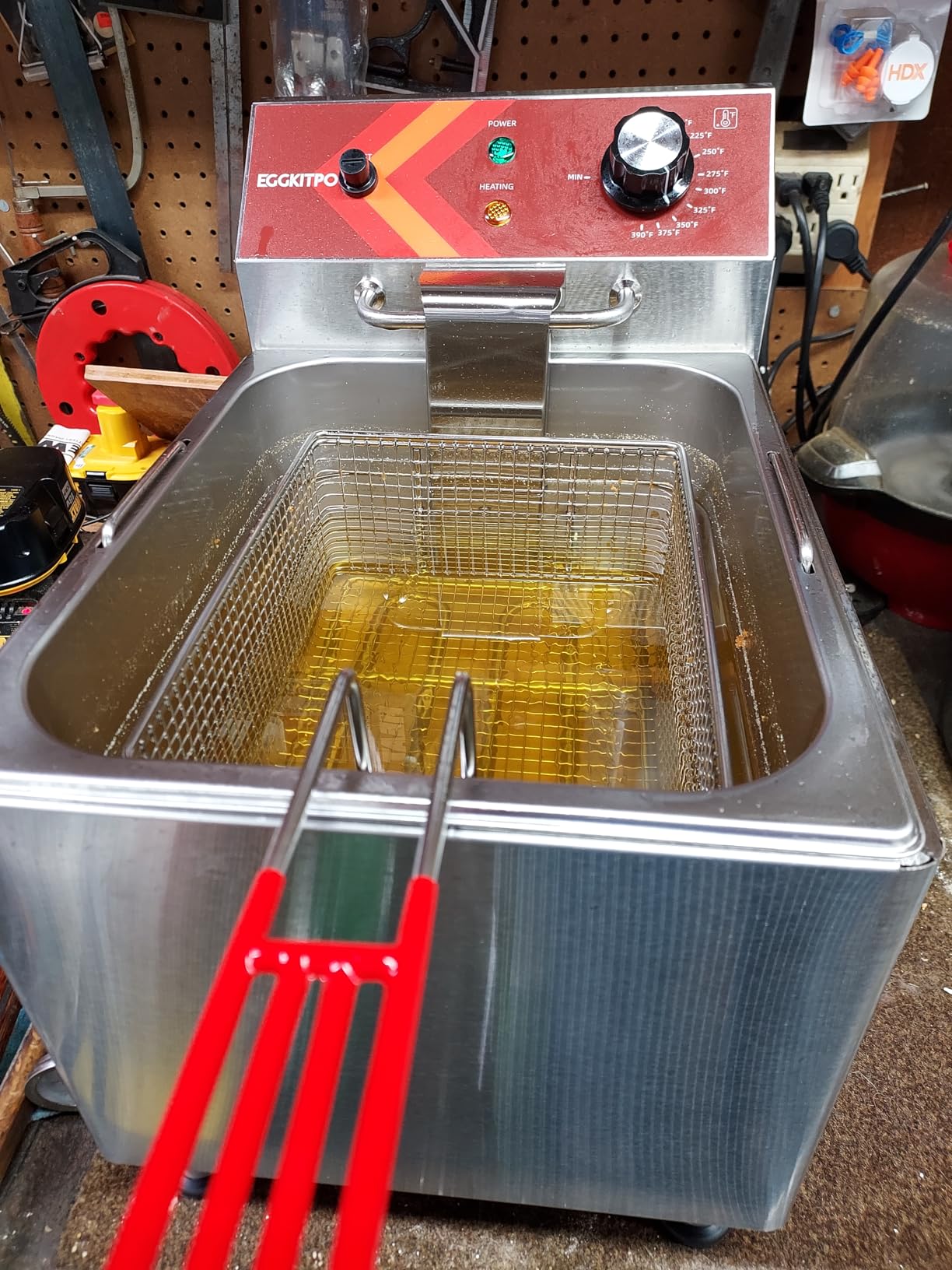 EGGKITPO Deep fryers Commercial Deep Fryer 12L x 2 Large Dual Tank Electric Countertop Fryer for Restaurant with 2 Frying Baskets and Lids, 1800W x 2, 120V customer photo 2