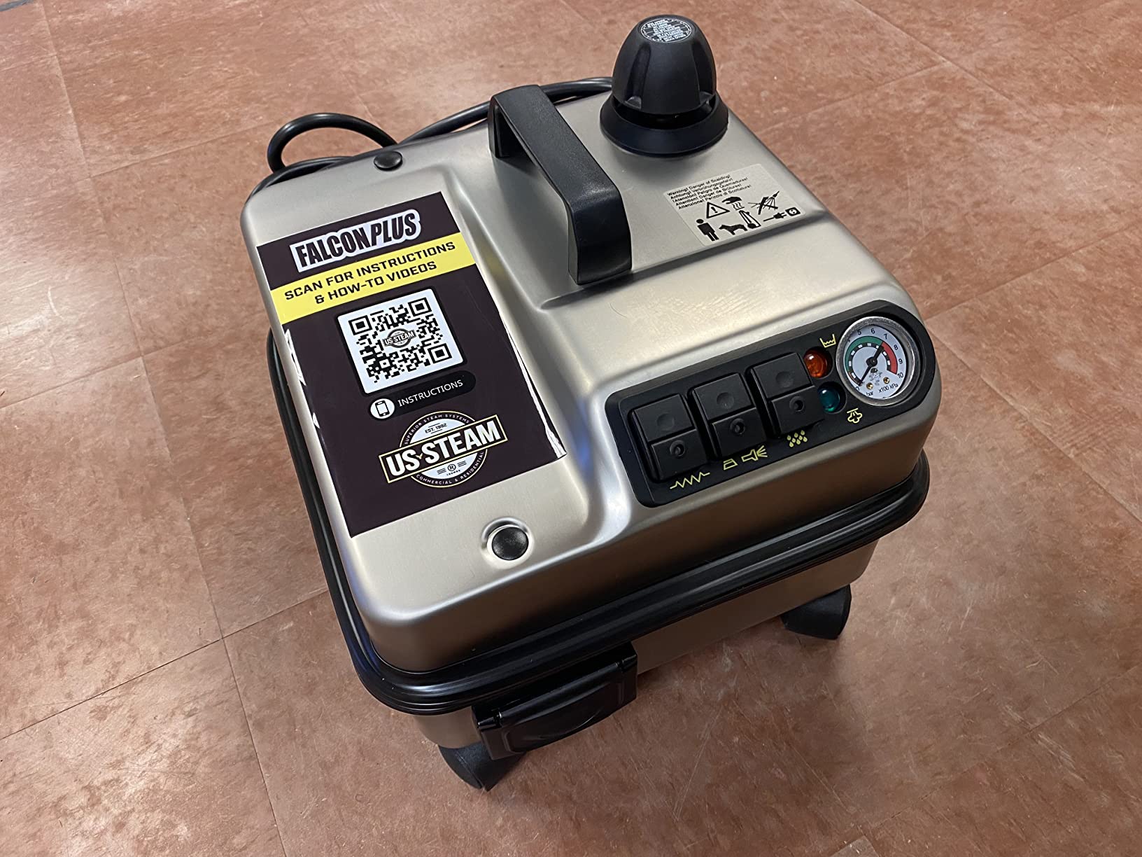 US Steam FALCON™ Commercial Steam Cleaner | 1800 W | Lightweight, Durable, Stainless Steel | 305*F & 70PSI | Hot Water Burst Feature | Long 12ft Hose | 1 gal. Boiler | Great for Auto Detailing customer photo 2