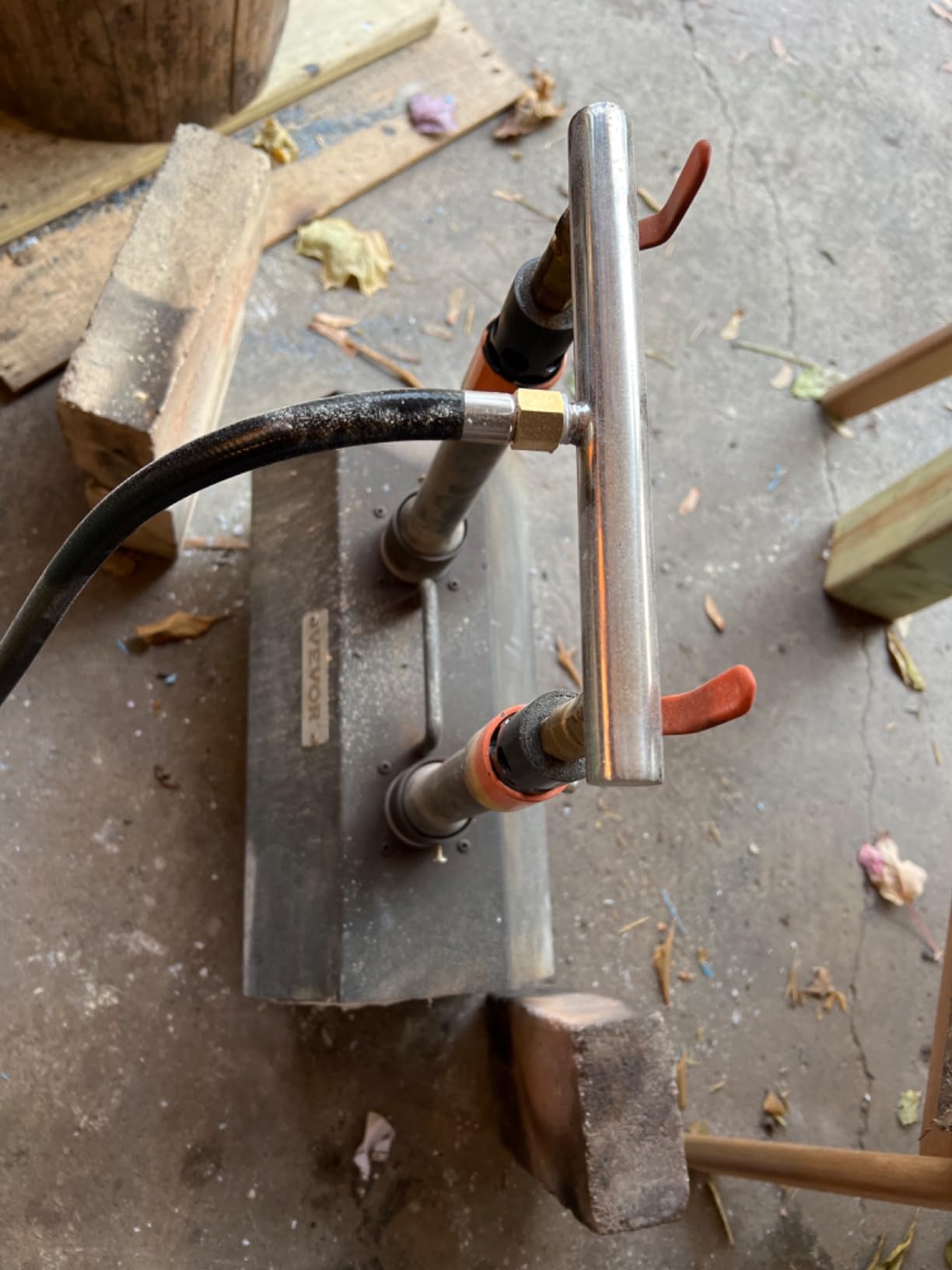 VEVOR Portable Propane Forge, Double Burner Tool and Knife Making, 2600°F customer photo 2