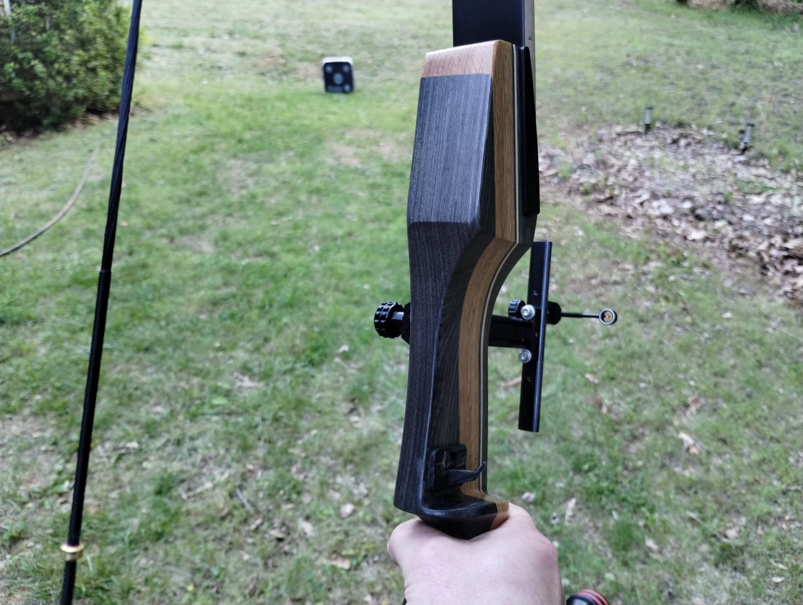 DeeRace Archery Recurve Bow Sight, Adjustable T Shape Target Shooting Bowsight with Optical Fiber Pin Sight customer photo 1