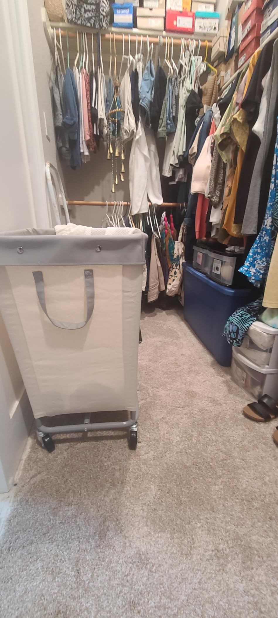 STORAGE MANIAC Commercial Laundry Hamper with Heavy Duty Steel Frame, 160 L Industrial Clothes Basket Cart with Wheels for Big Family, Home, Hotel, Laundry Room, 18''L x 18''W x 31''H, Medium Beige customer photo 2
