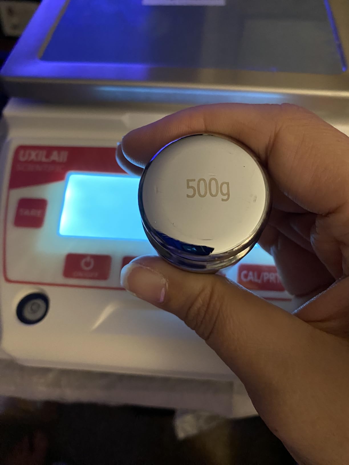 UXILAII Lab Scale 5000g x 0.01g Analytical Balance with 1kg Calibration customer photo 2