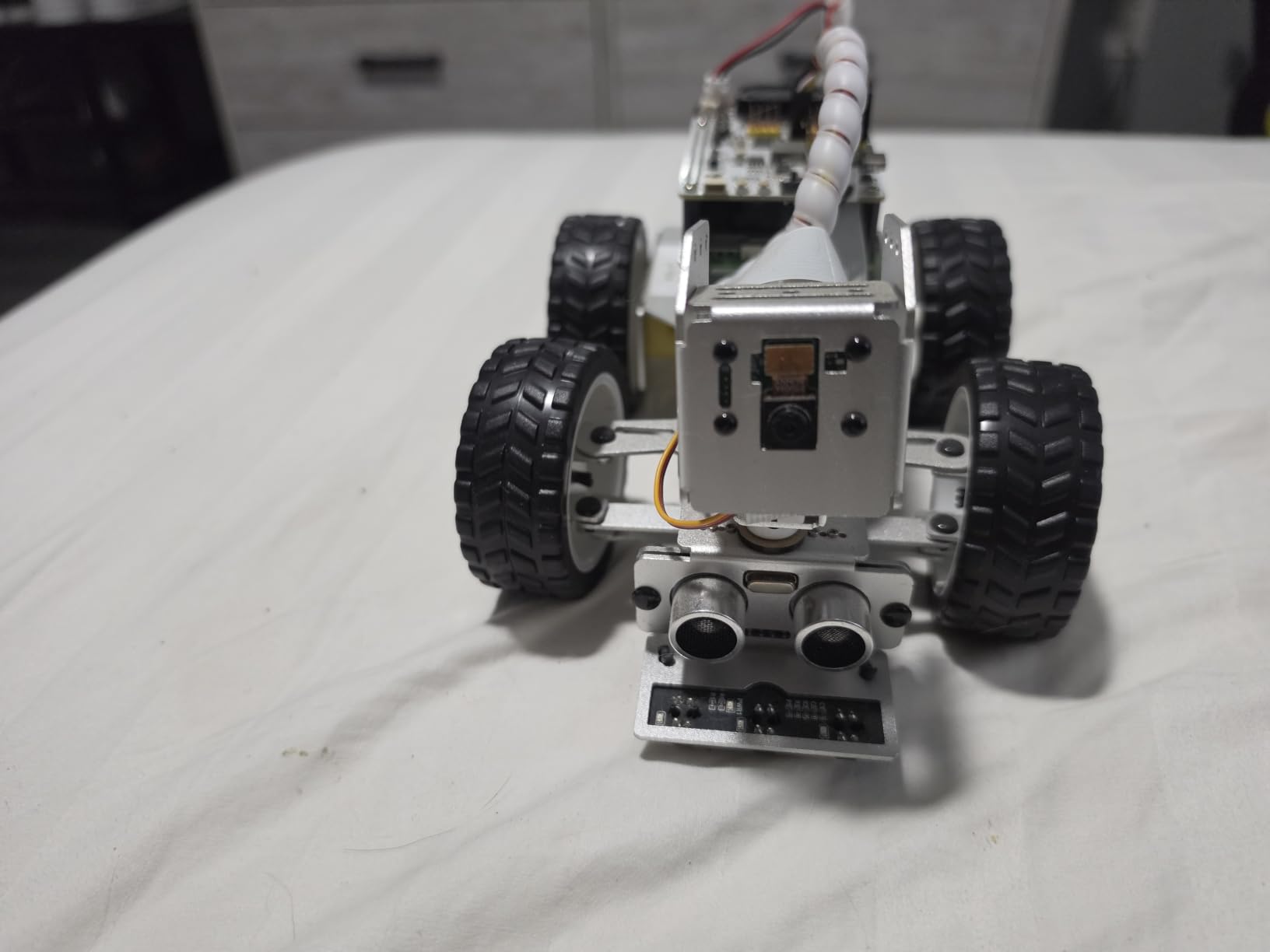 SunFounder Picar-X AI Robot Smart Car Kit for Raspberry Pi 5/4/3B+/Zero 2w, Openclaw LLMs ChatGPT/Gemini/Grok, Voice&Video Recognition, Python, Scratch, Camera (RPI NOT Included) customer photo 1