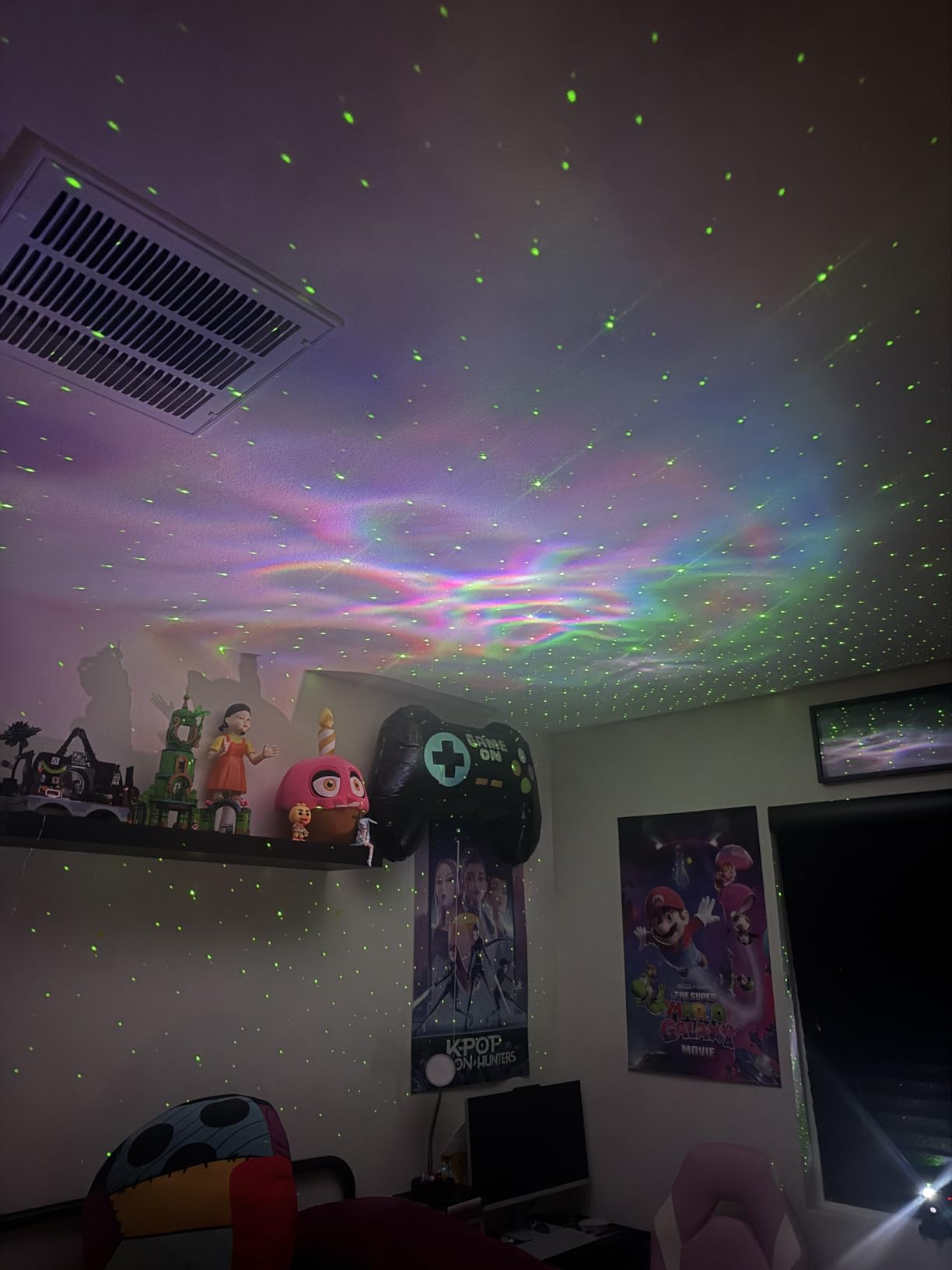 YXQUA Astronaut Galaxy Star Projector, Night Light for Kids, Original White customer photo 2