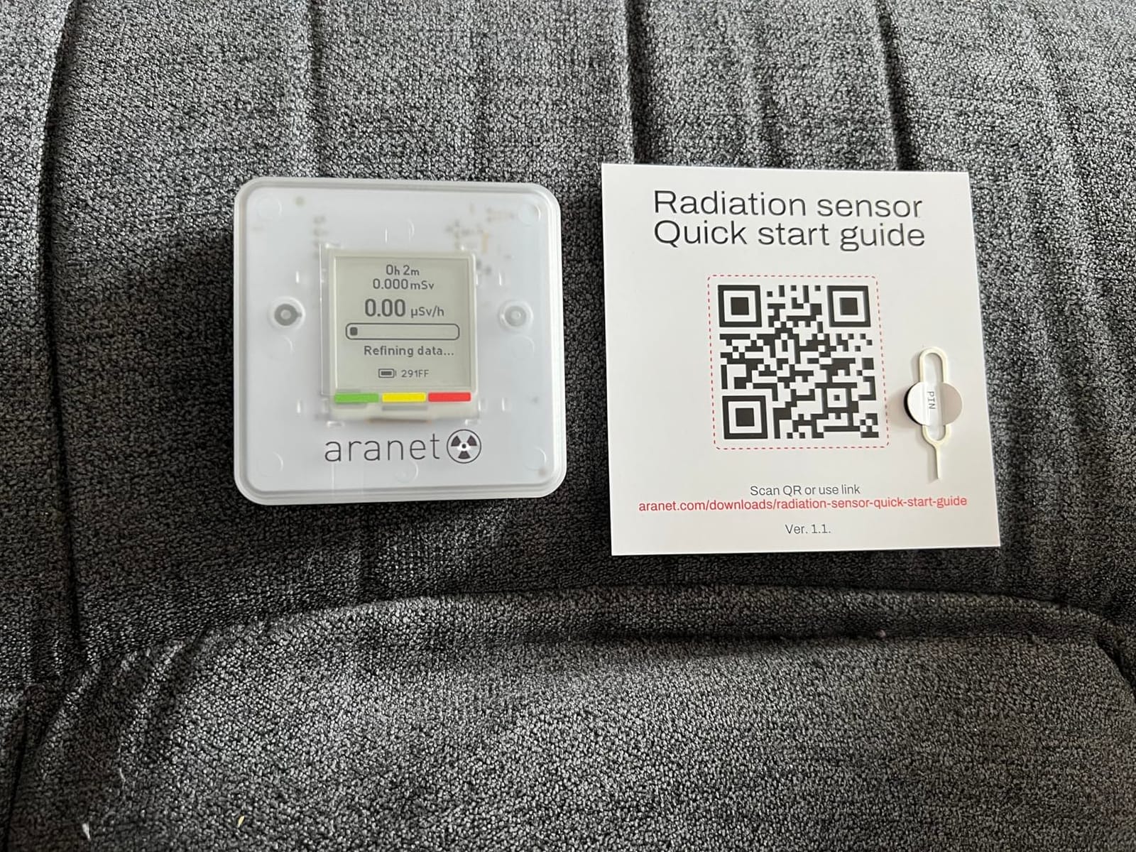 SAF Aranet Radiation Detector, Dosimeter, Portable, Measures Dose Rate & Total Dose of Ionizing Radiation, E-Ink Display, 4-Year Battery Life, Bluetooth Connection, Free App with Graphics & Alarm customer photo 1