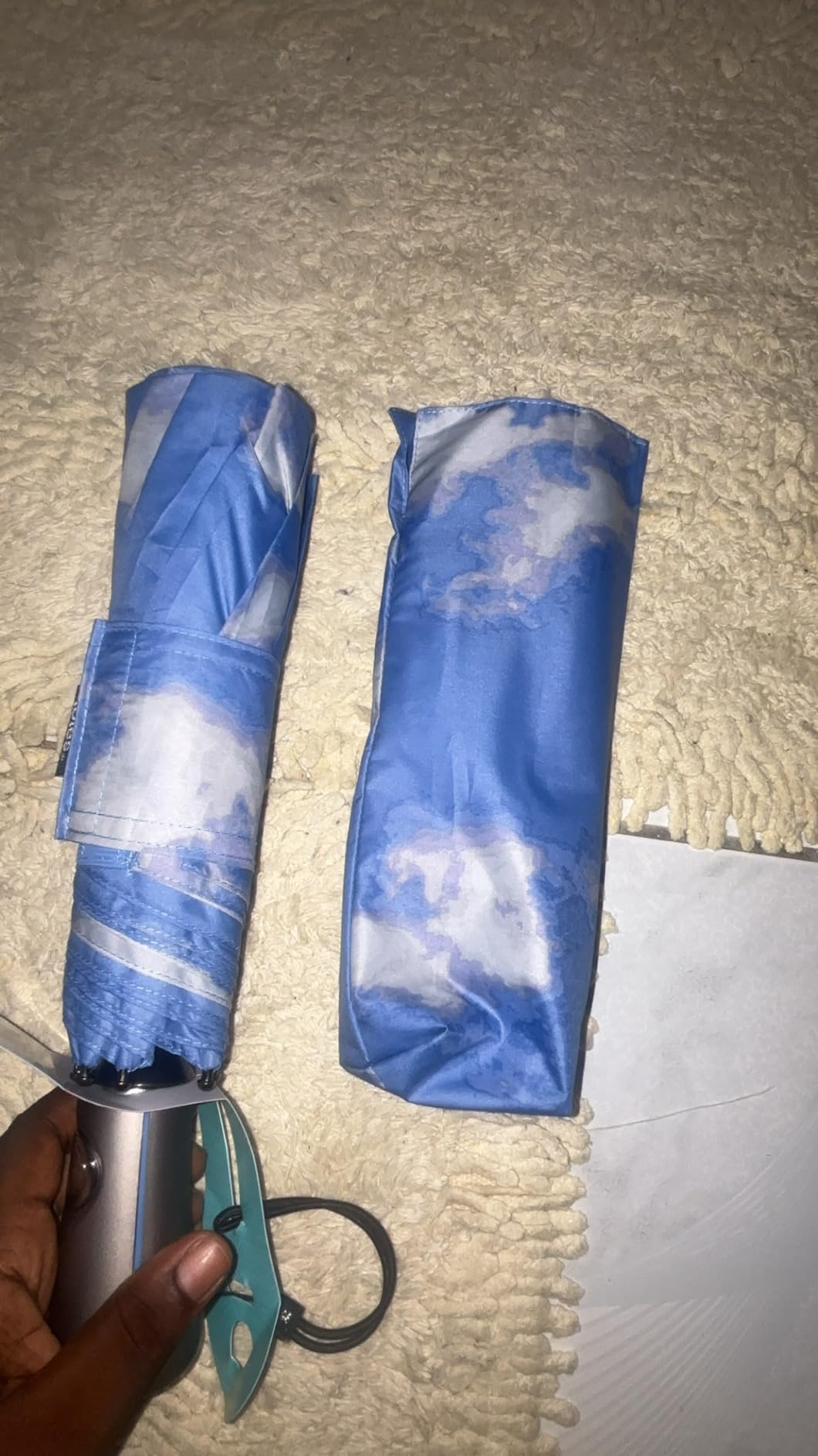 Totes Auto Open/Close Windproof Ultimate Compact Umbrella with UV and Water Repellent Protection customer photo 2