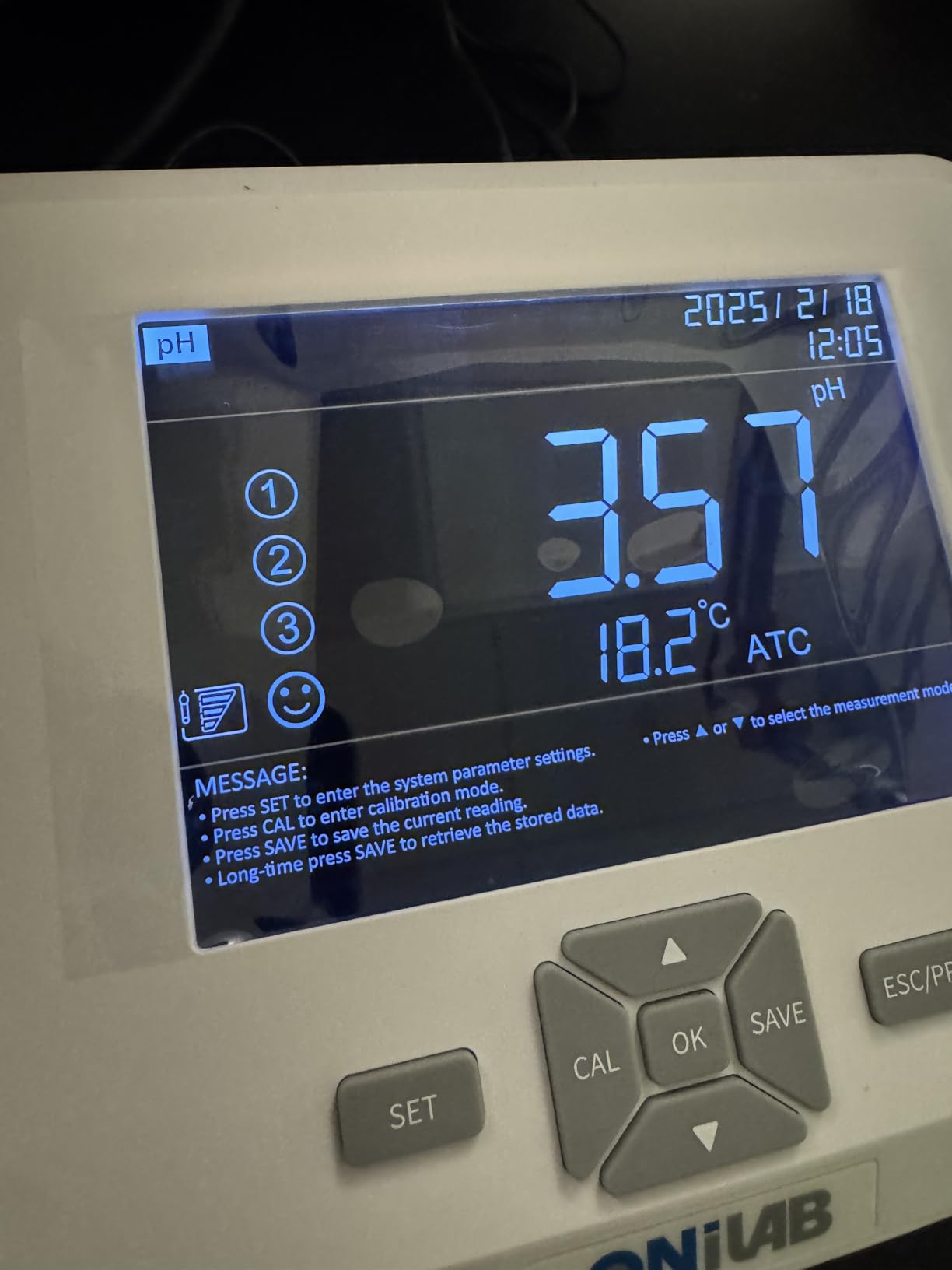 ONiLAB Benchtop PH Meter, 3-in-1 PH/Temp, Electrode customer photo 1