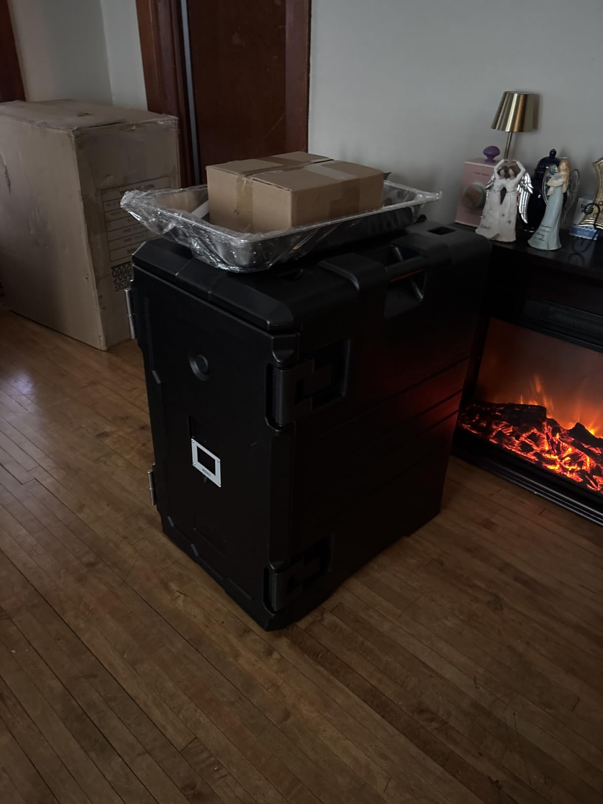 YITAHOME Insulated Food Pan Carrier, 95 Qt LLDPE Hot Box for Catering customer photo 2