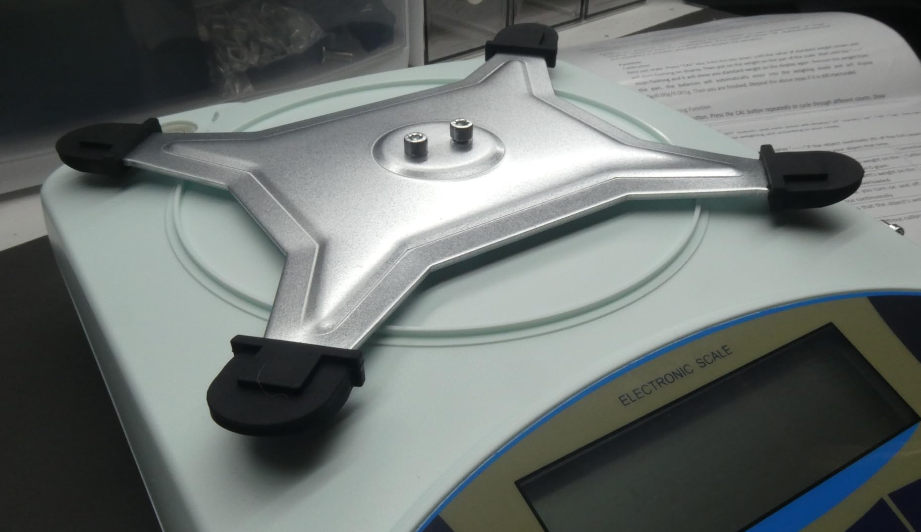 Lab Scale 5000g x 0.01g, High Precision Digital Analytical Balance customer photo 2