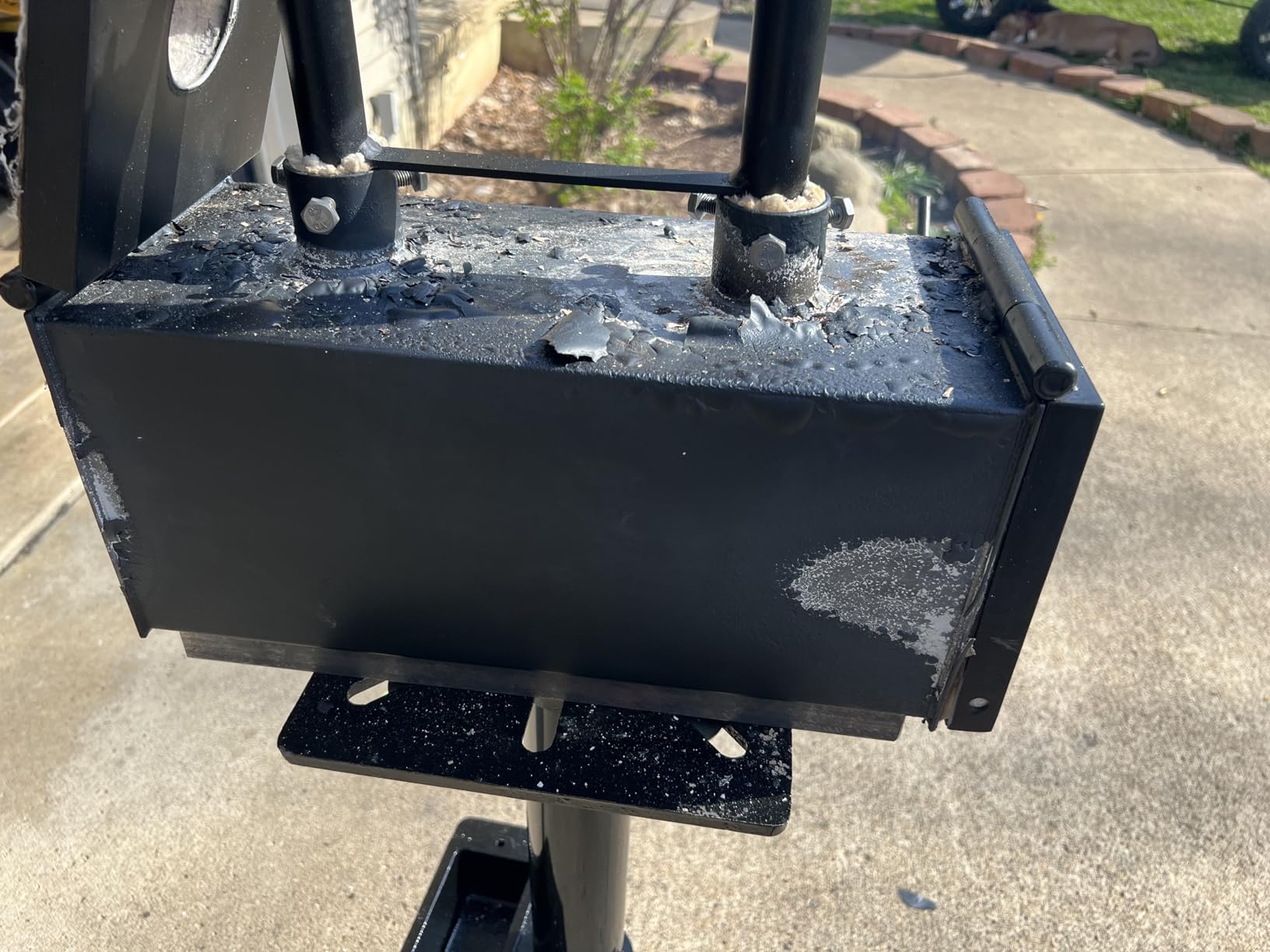 Triple Burners Portable Propane Gas Forge Three Burners 2700°F/1482℃ Large Capacity Square Forging Furnace for Blacksmithing Farrier Knife Tool Making Equipment with Tong & Gloves 2-Doors customer photo 2