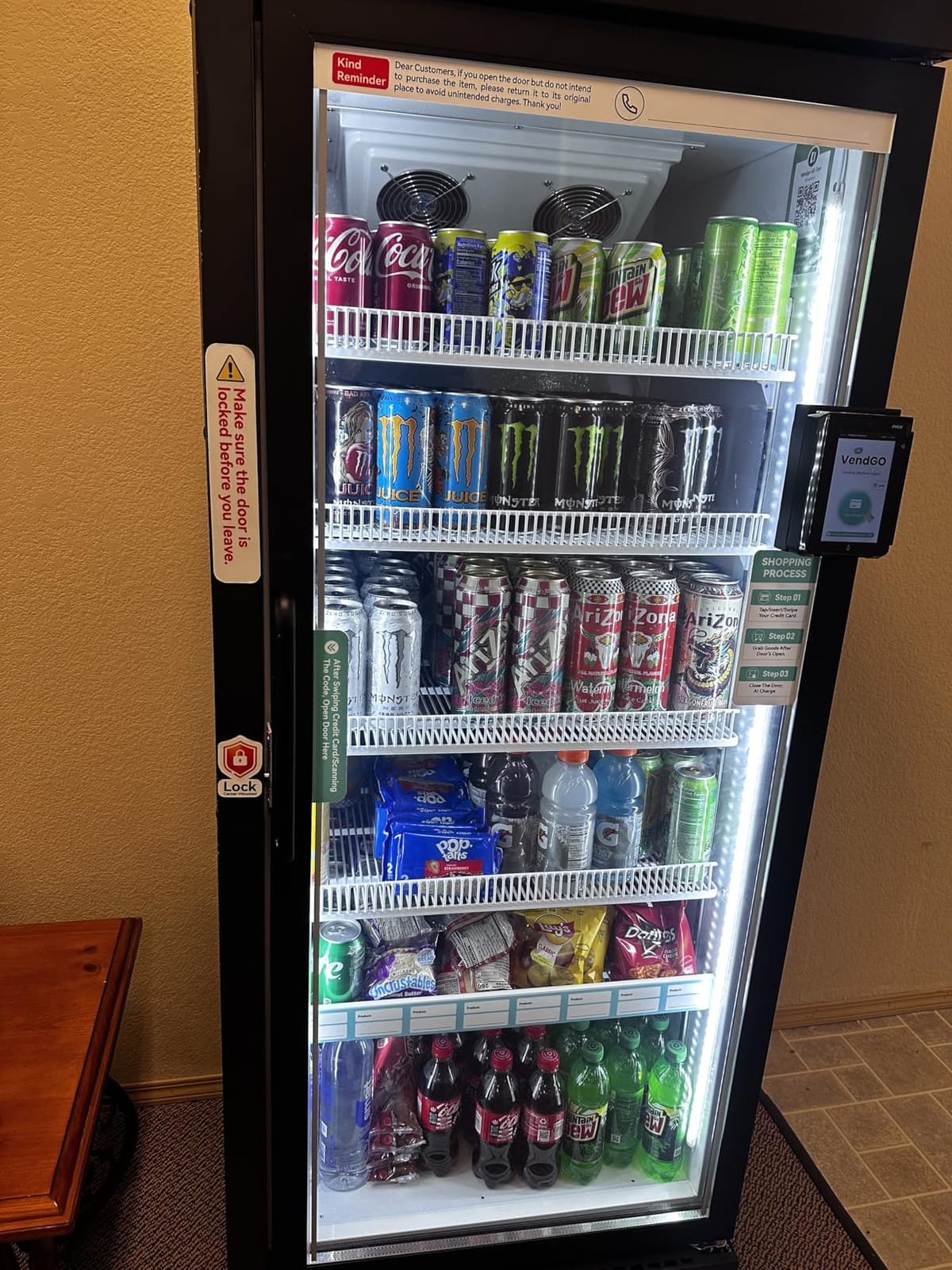 AI Vending Machine with Credit Card Reader, High Capacity 800 Can Refrigerated Combo Snack Drink Vending Machine,6 Shelf Layers AI Vision Recognition, Remote App Control for Business Office Gym School customer photo 2