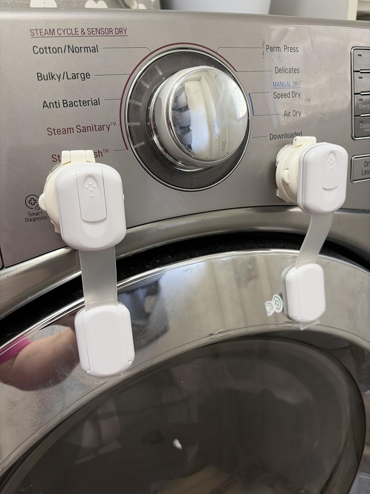 SKYLA HOMES Cabinet Strap Locks for Baby Proofing, 8 Pack, White customer photo 1