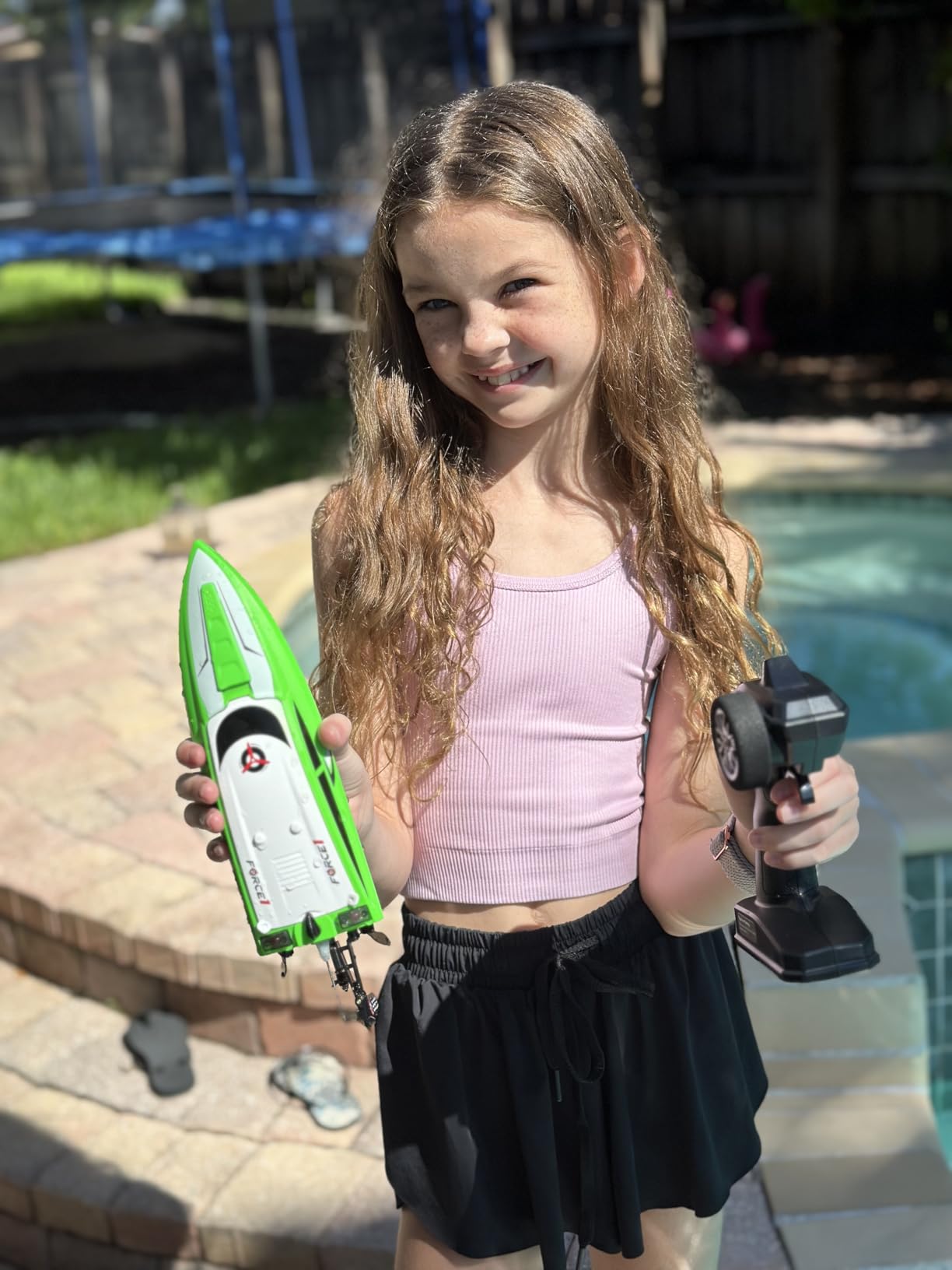 Force1 Velocity Green Fast RC Boat- Remote Control Boats for Adults and Kids, Underwater Speed Racing Mini RC Toy for Pools and Lakes, 2.4GHZ Transmitter, 2 Rechargeable Batteries, Low Battery Alert customer photo 1