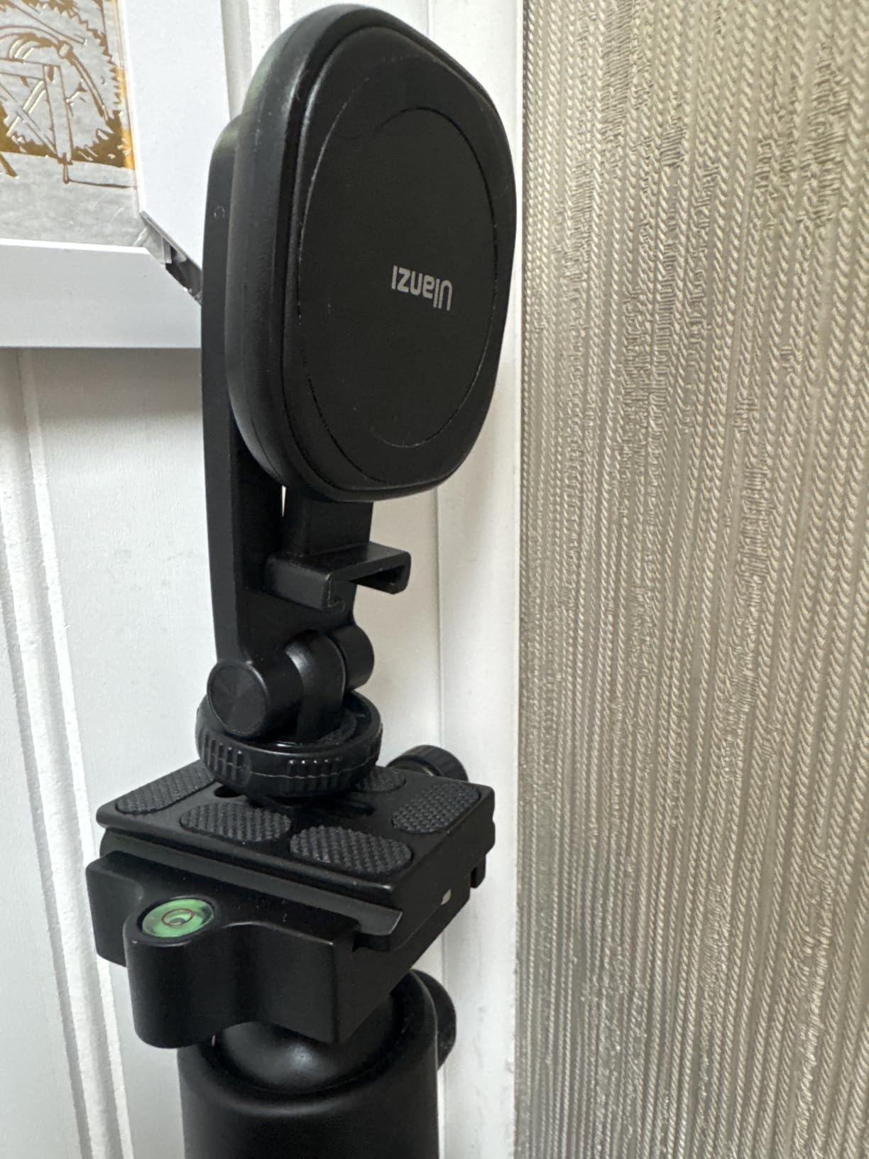 NEEWER 72 Inch Camera Tripod Monopod with Center Column and Ball Head customer photo 1