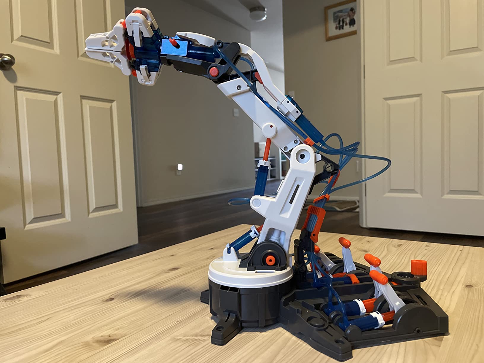TEACH TECH Mech-5 STEM Coding Robot Building Kit for Kids Ages 10+ customer photo 1