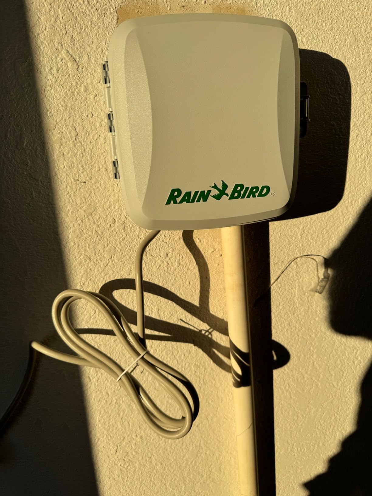 Rain-Bird ESP-TM2 Indoor Outdoor Irrigation WiFi Zone Controller Timer Box and Link Lnk WiFi Mobile Wireless Smartphone Upgrade Module Sprinkler System (8 Zone) customer photo 1