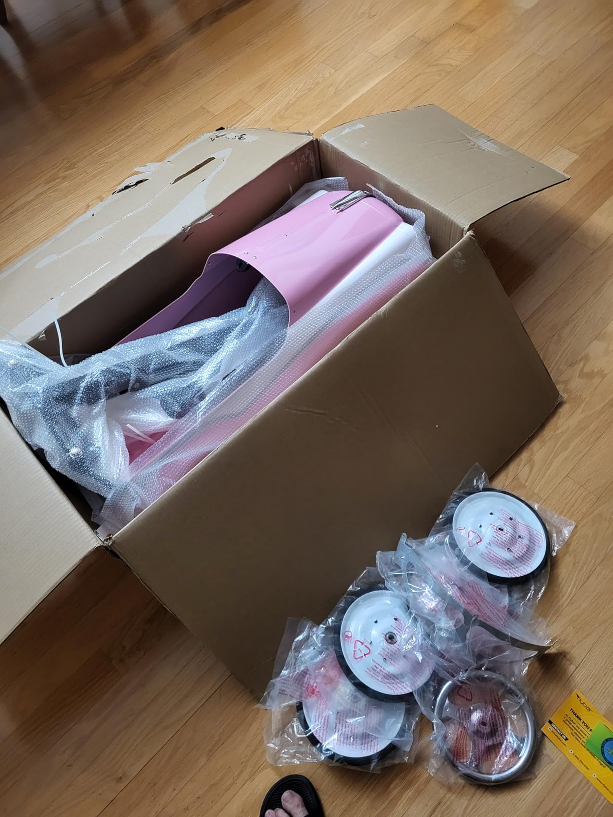 Kid Trax Classic Pink Pedal Car for Girls, Ages 3-5, Durable Steel, 60lbs Max, Easy Assemble, Indoor/Outdoor Ride-On Toy, Toddler Ride-On, Vintage Style, Rubber Tires, Functional Steering customer photo 1