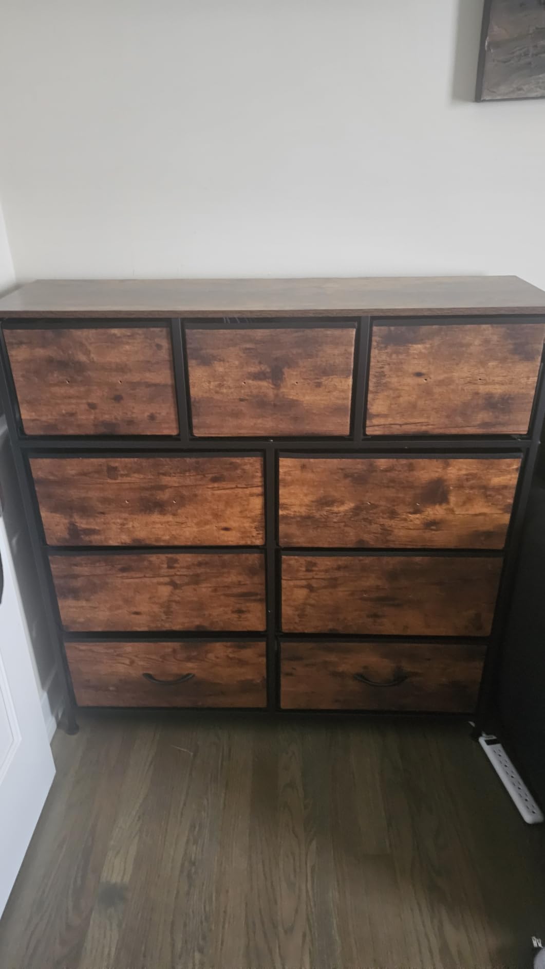 WLIVE Tall Dresser for Bedroom, 9 Drawer Chest of Drawers, Rustic Brown customer photo 2
