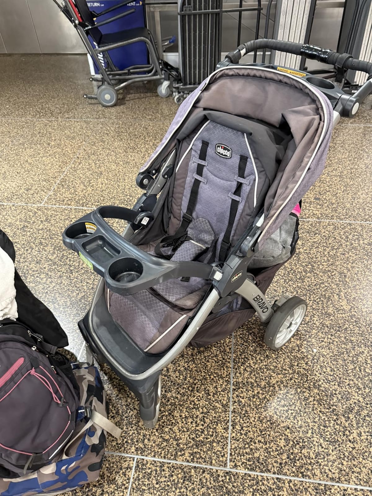 Chicco Bravo 3-in-1 Quick-Fold Stroller w/Child & Parent Tray customer photo 1