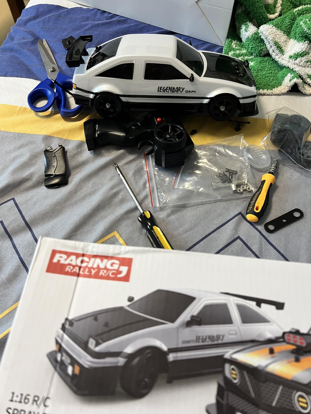RC Drift Car 2.4GHz 1:16 Scale 4WD High Speed Remote Control Cars Vehicle with LED Lights Two Batteries and Drifting Tires Racing Sport Toy Cars for Adults Boys Girls Kids customer photo 1