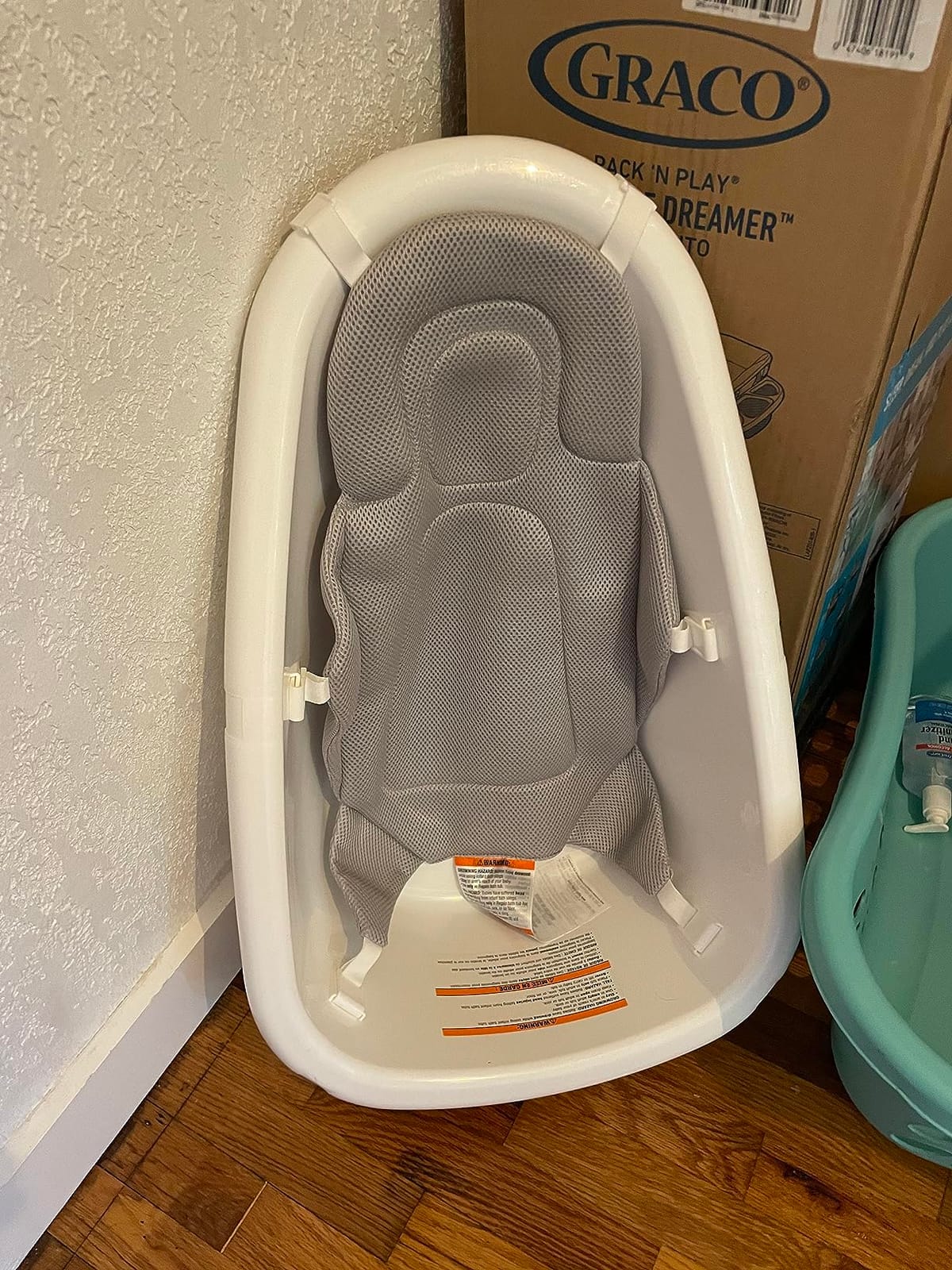 Regalo Baby Basics 3-in-1 Grow with Me Baby Bathtub with Foam Padded Air Mesh Sling, Adjustable Infant Bath Tub for Newborn to Toddler, Baby Bath Seat Support, Easy Clean with Drying Hook customer photo 2