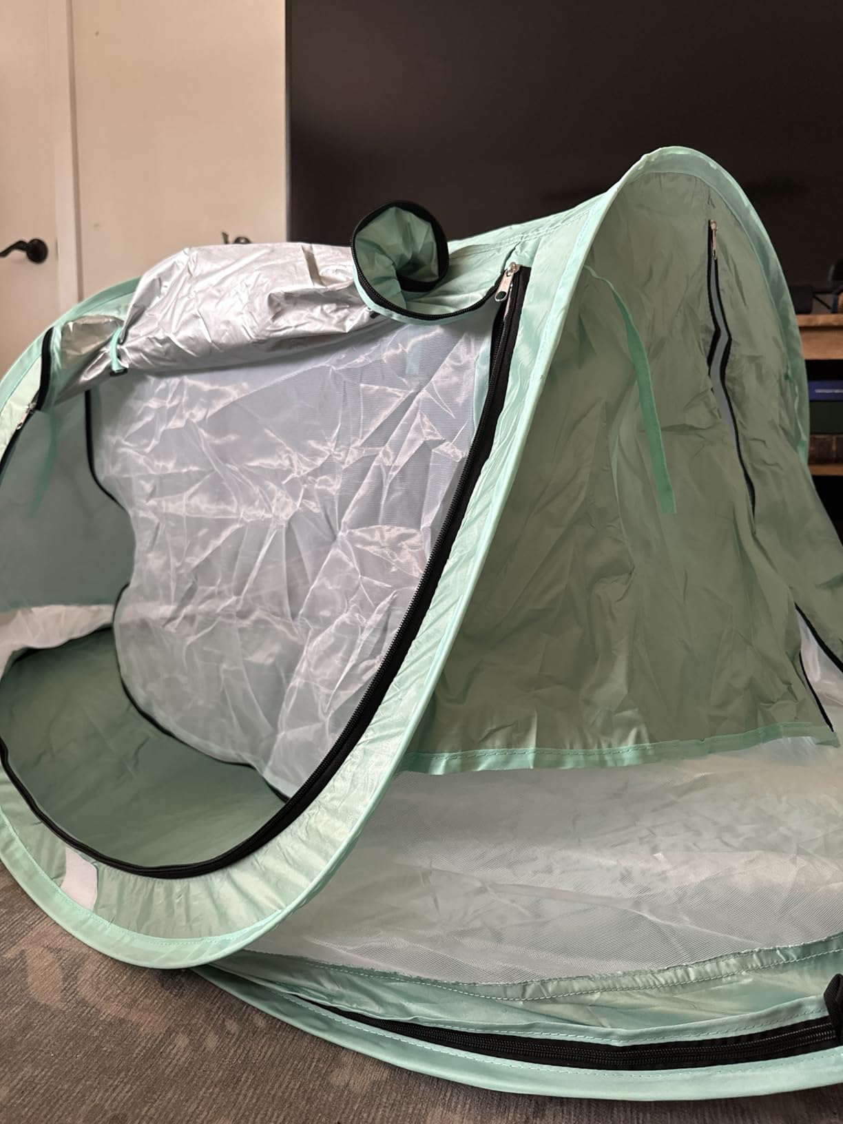Kapeazo Baby Beach Tent, Pop Up UV Sun Shade for Infant Toddlers (Green) customer photo 2