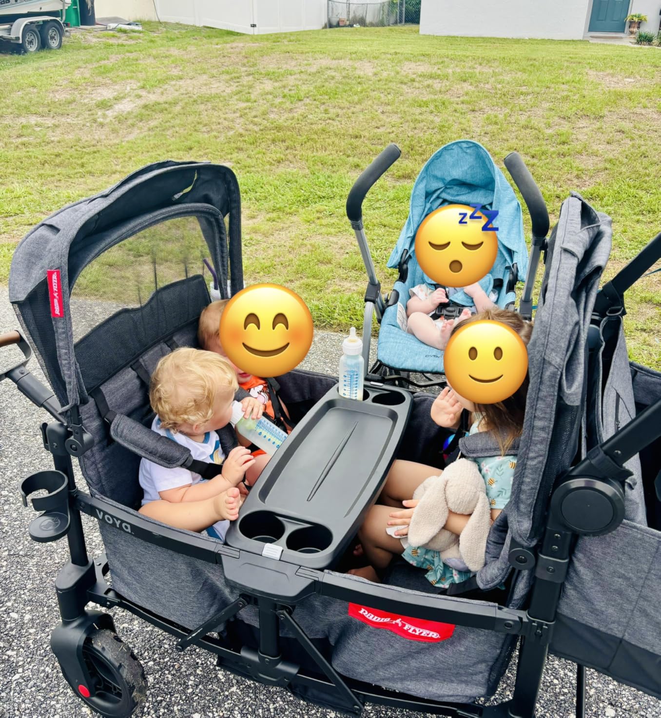 Radio Flyer Voya Stroller Wagon, for Toddlers and Kids 6+ Months, 2 Seats customer photo 2