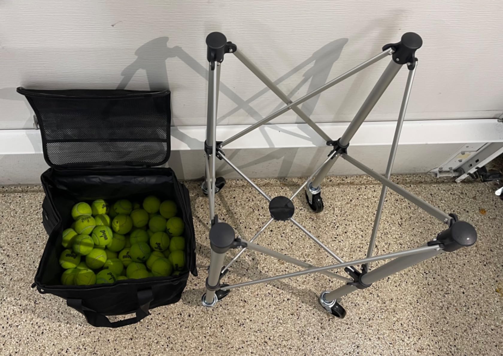 Angooni Professional Tennis Cart, 150/240 Ball Capacity, Silent PU Wheels customer photo 2