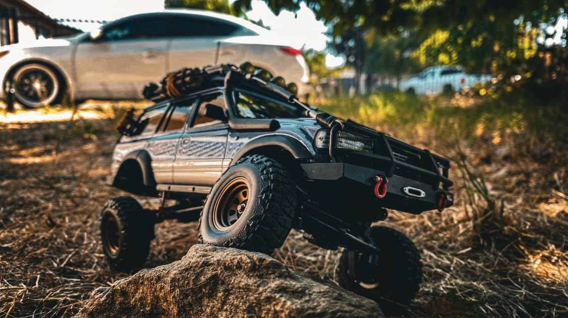 FMS 1/18 FCX18S Toyota Land Cruiser LC80 S Officially Licensed RC Crawler, 4WD RC Rock Truck, 2.4Ghz with 900mAh Battery&LED Lights, Hobby Grade Off-Road RC Truck, Remote Control Car for Adults Grey customer photo 1