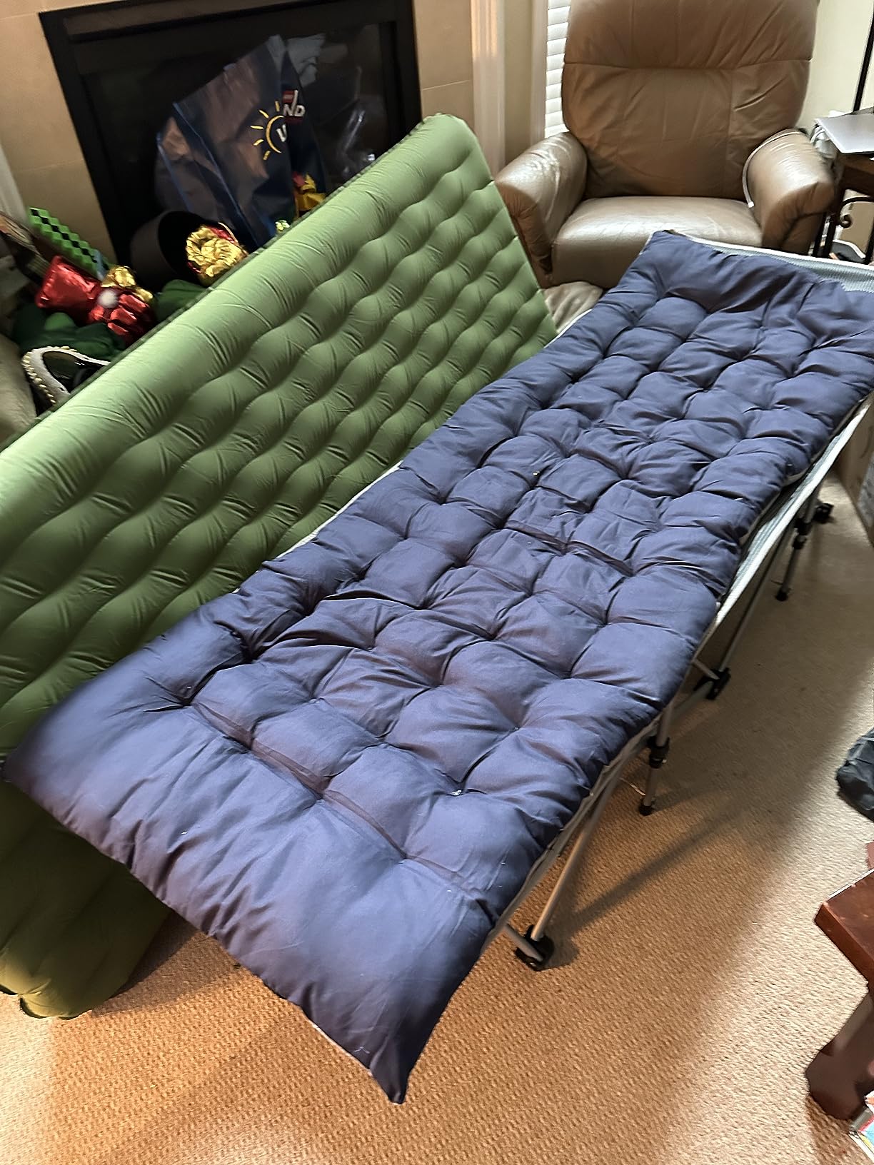 DoCred Oversized XXL Camping Cot with Mattress, 32
