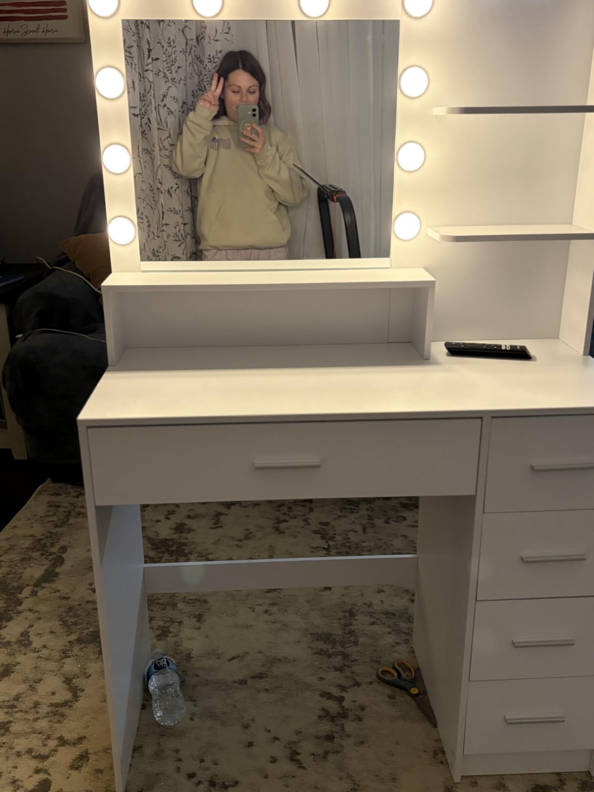 Quimoo Vanity Desk with Mirror & Lights, Makeup Vanity with 5 Drawers & Storage Shelves, White Vanity Table, 3 Color Modes & Adjustable Brightness, Dressing Table, Bedroom customer photo 1