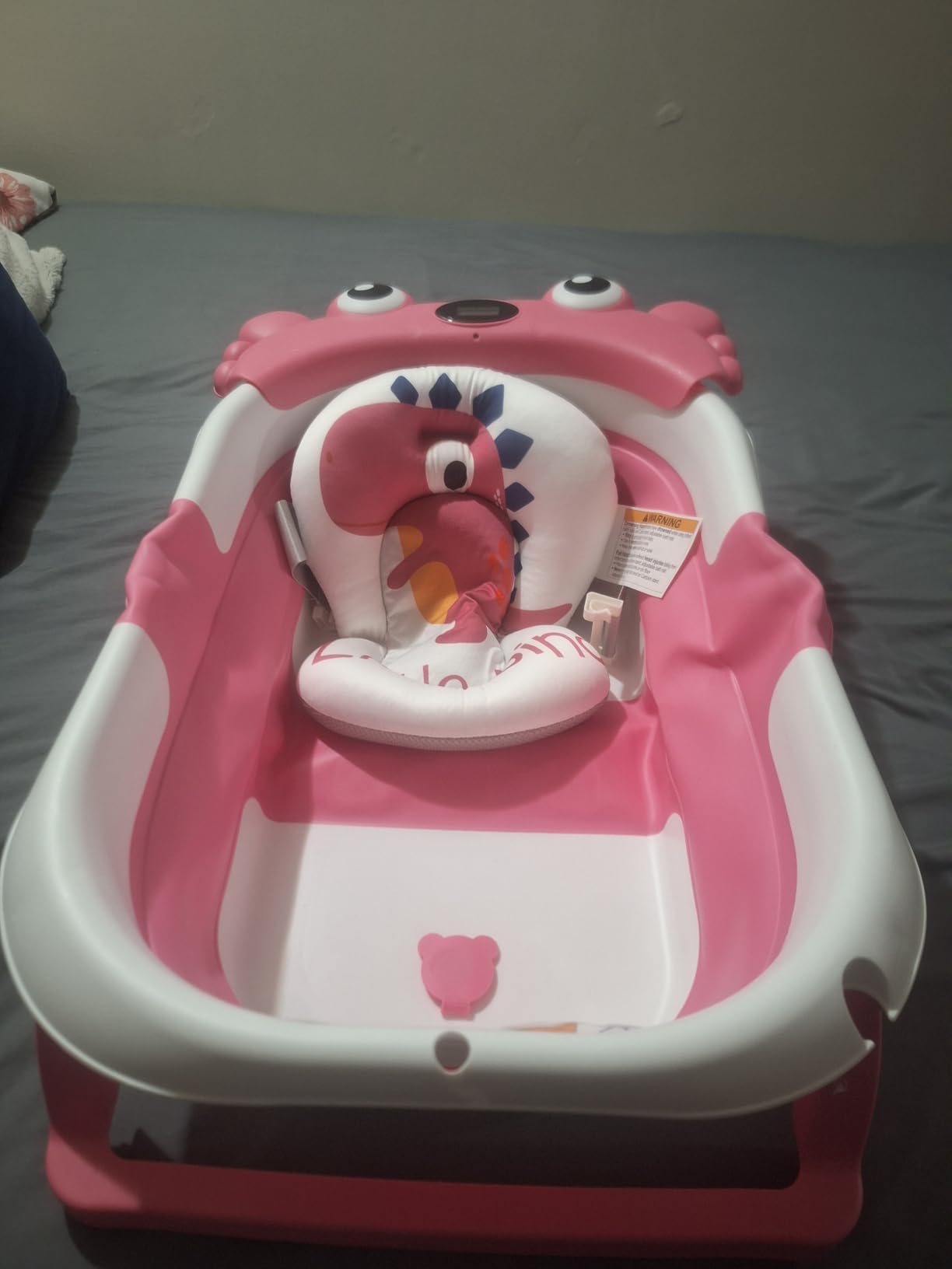 Collapsible Baby Bathtub for Newborns to Toddler with Real-time Temp Monitor & Floating Cushion,Portable Travel Tub for 0-36 Month, Foldable Baby Bath Tub for Infants Girl (Pink) customer photo 1
