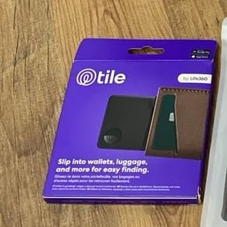 Life360 Tile Slim - Wallet Finder, Bluetooth Tracker and Item Locator for Luggage Tags, Passports and More. Both iOS and Android Compatible. Phone Finder. 1-Pack (Black) customer photo 1