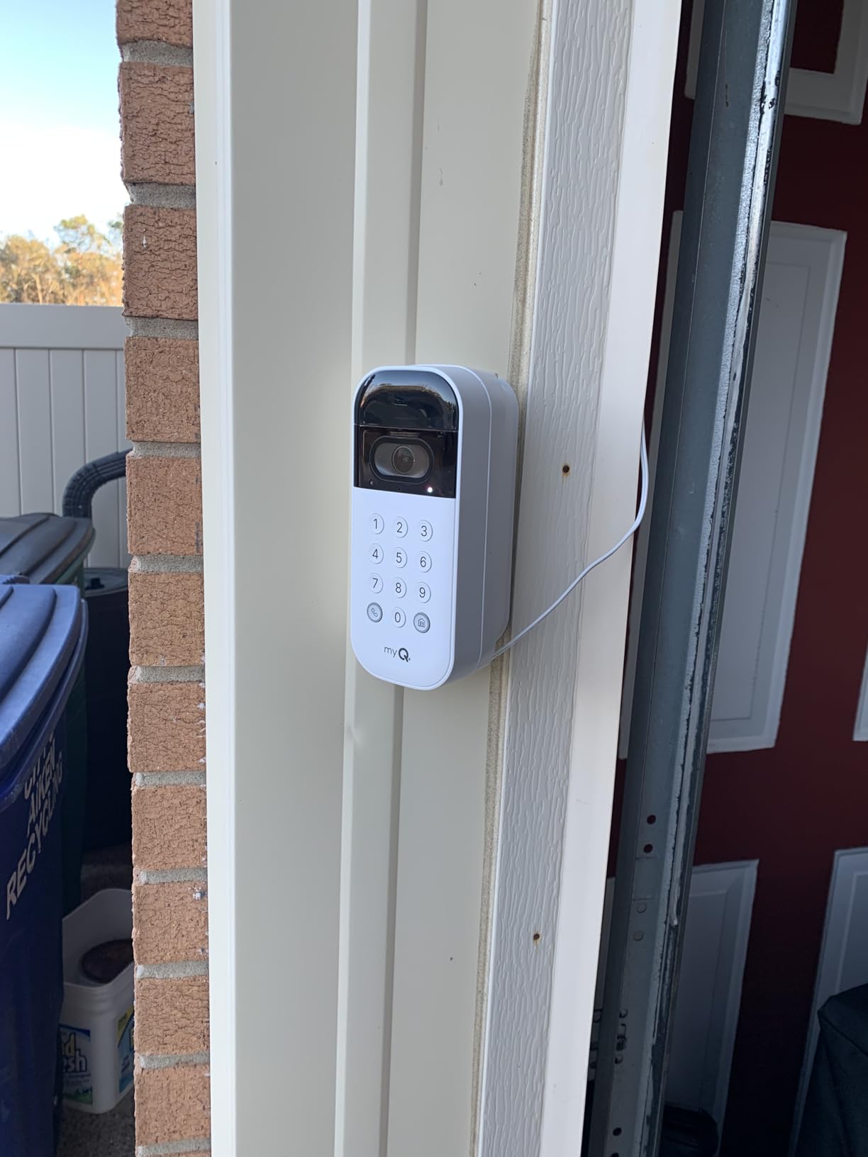 myQ Smart Garage Door Video Keypad Wired Power Adapter Kit-Works with Chamberlain, LiftMaster and Craftsman openers, White customer photo 1