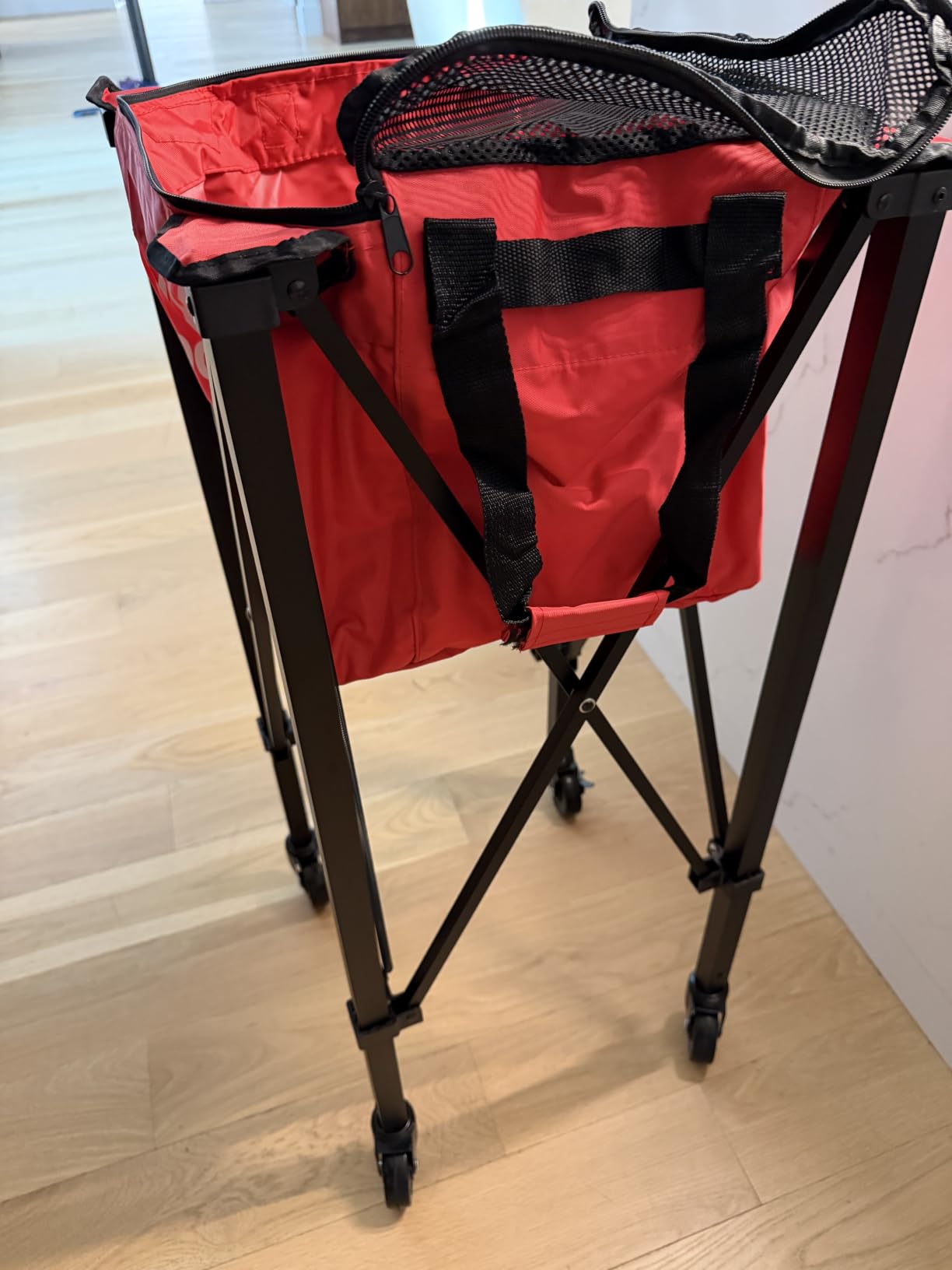 YooKoo Tennis Ball Hopper Holds 150 Balls, Tennis Cart with Black/Red Bag customer photo 1