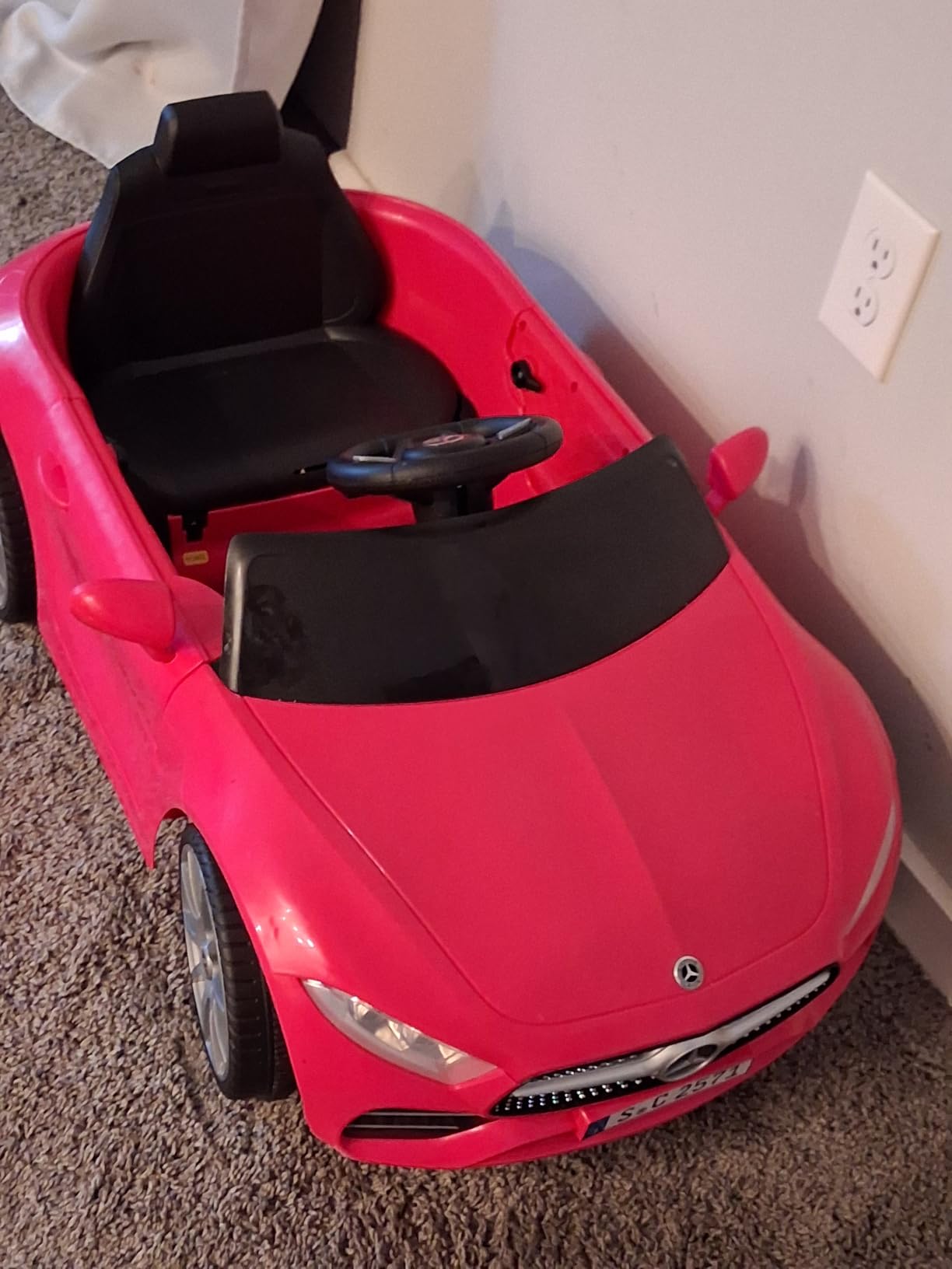 Licensed Mercedes-Benz CLS 350 12V Ride On Car Truck for Kids customer photo 2