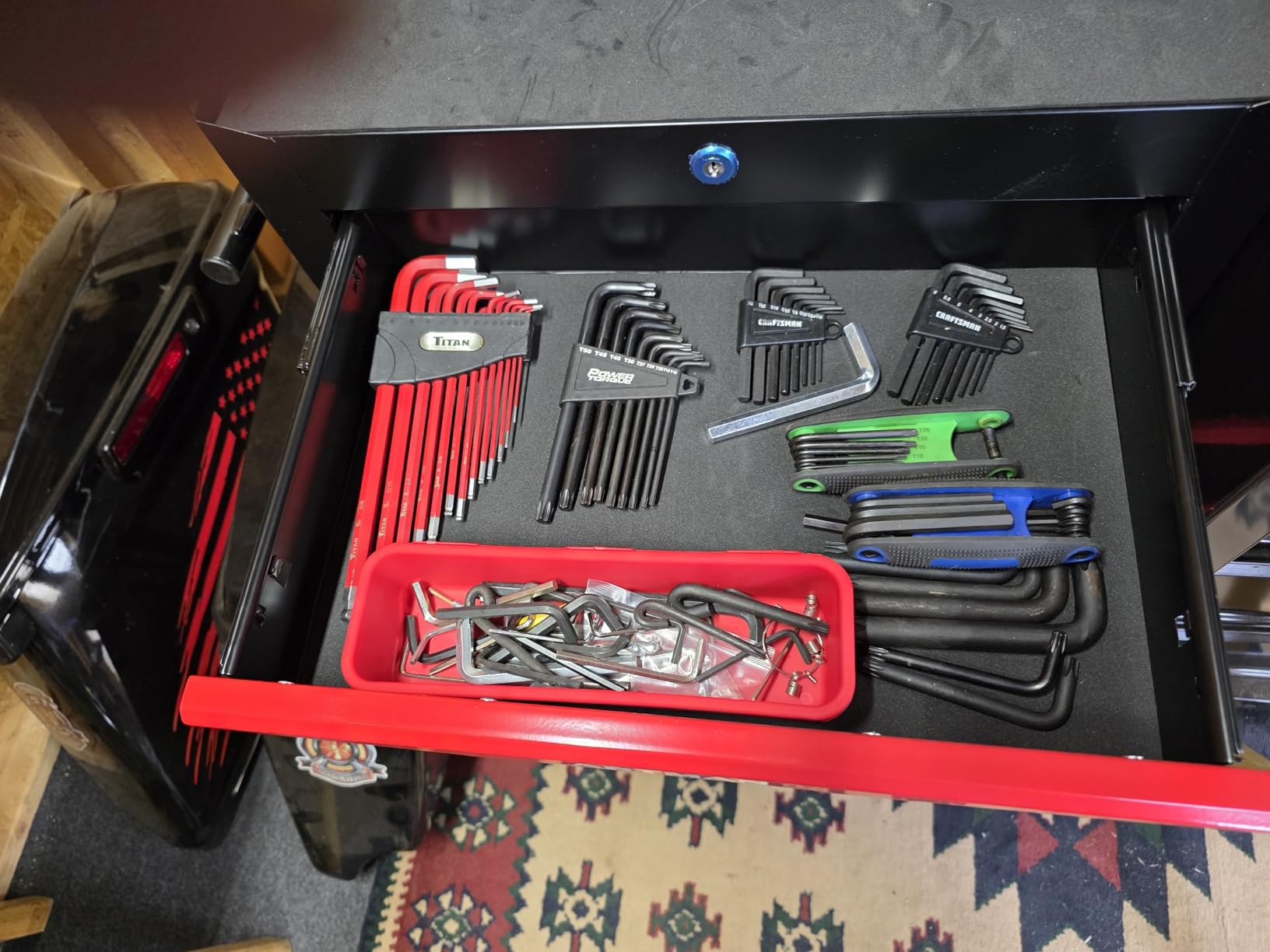 7 Drawers Rolling Tool Chest with Wheels, Stainless Steel Countertop Multifunctional Tool Storage Cart, Drawer Rolling Trolley Organizer Tool Box for Garage,Workshop (Black) customer photo 1