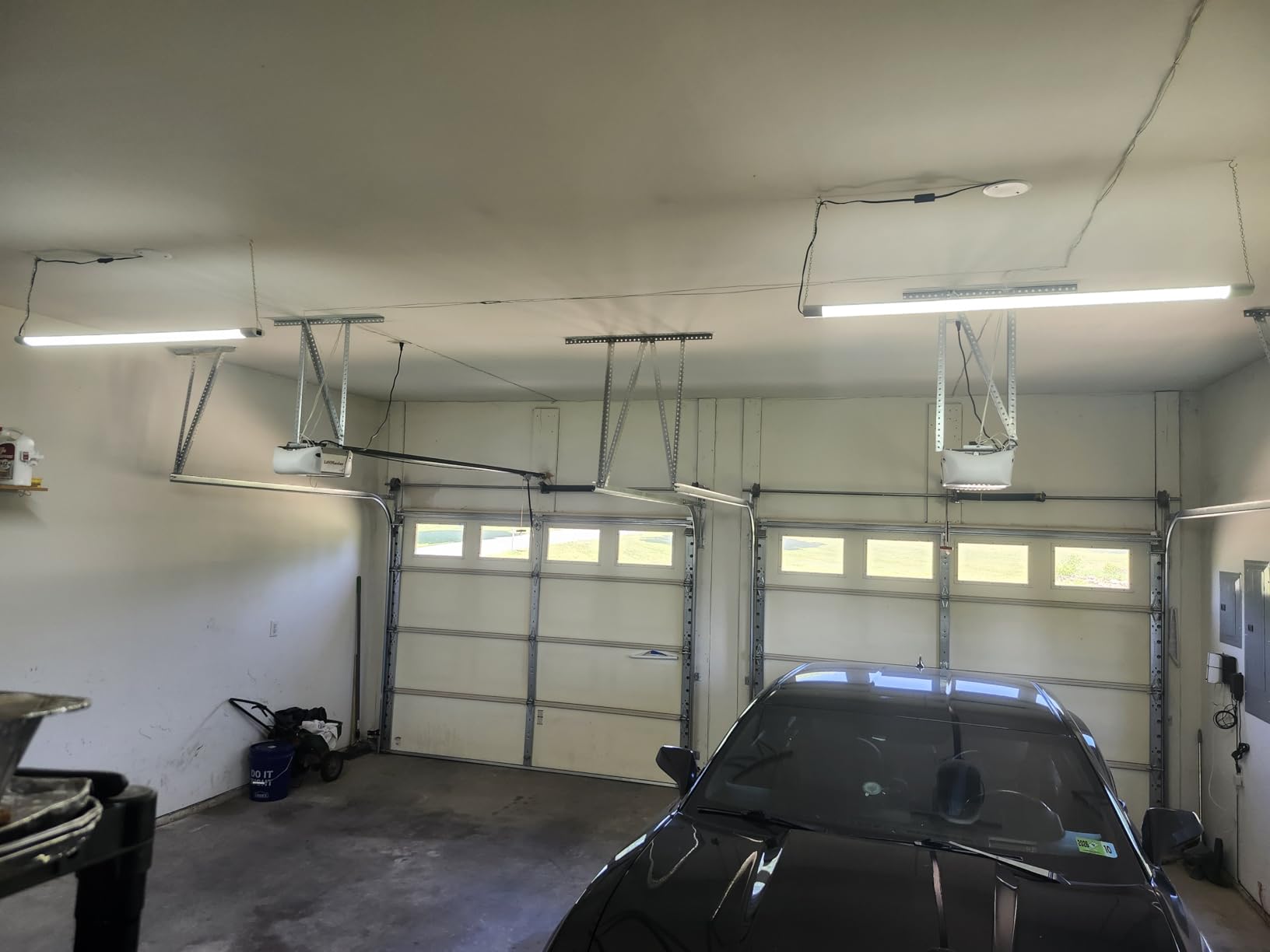 ALUSSO® LED Shop Lights 4FT for Garage, 4800LM Adjustable 20W/30W/40W, 5CCT 2700K 3000K 4000K 5000K 6500K, 120V, Warm to Cool Daylight Linkable Shop Lights for Workshop, ETL, 2 Pack customer photo 1