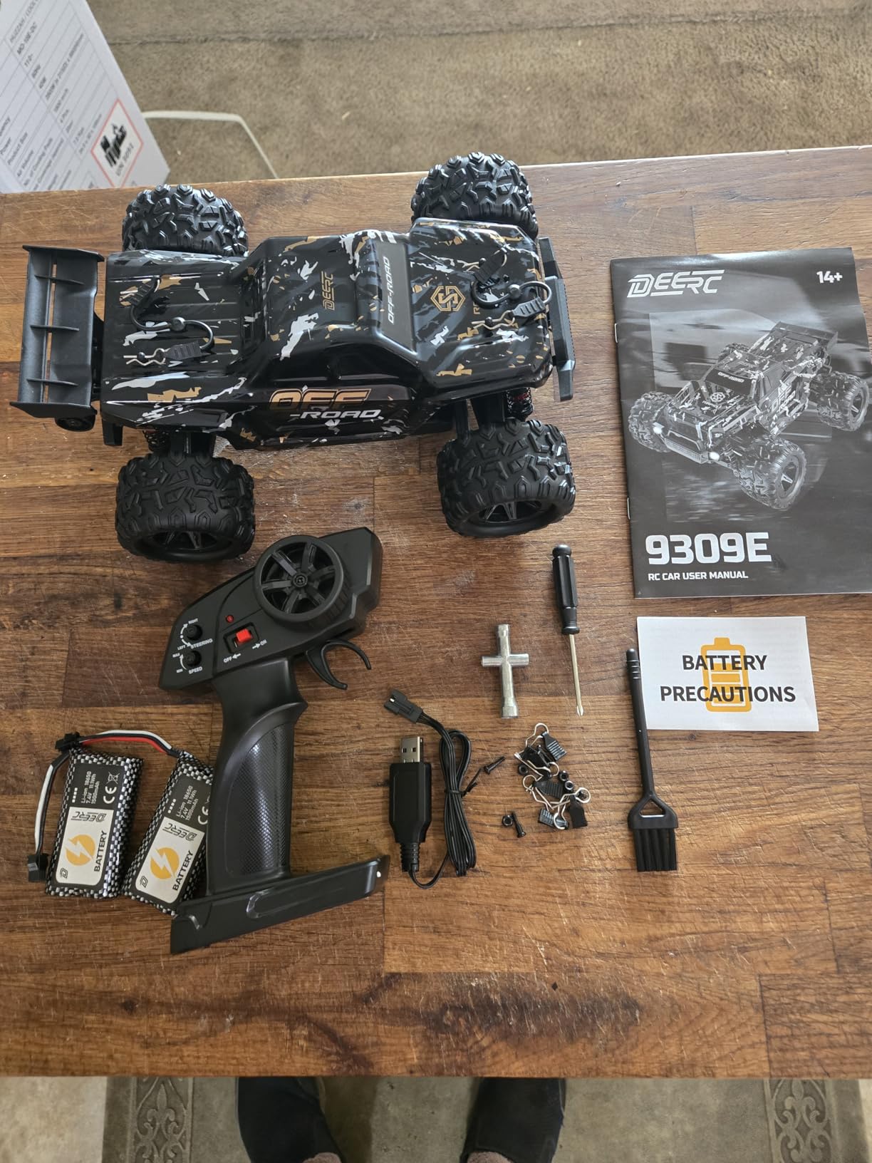 DEERC 9309E RC Cars for Adults 40KPH,All Terrain Fast Remote Control Cars customer photo 1