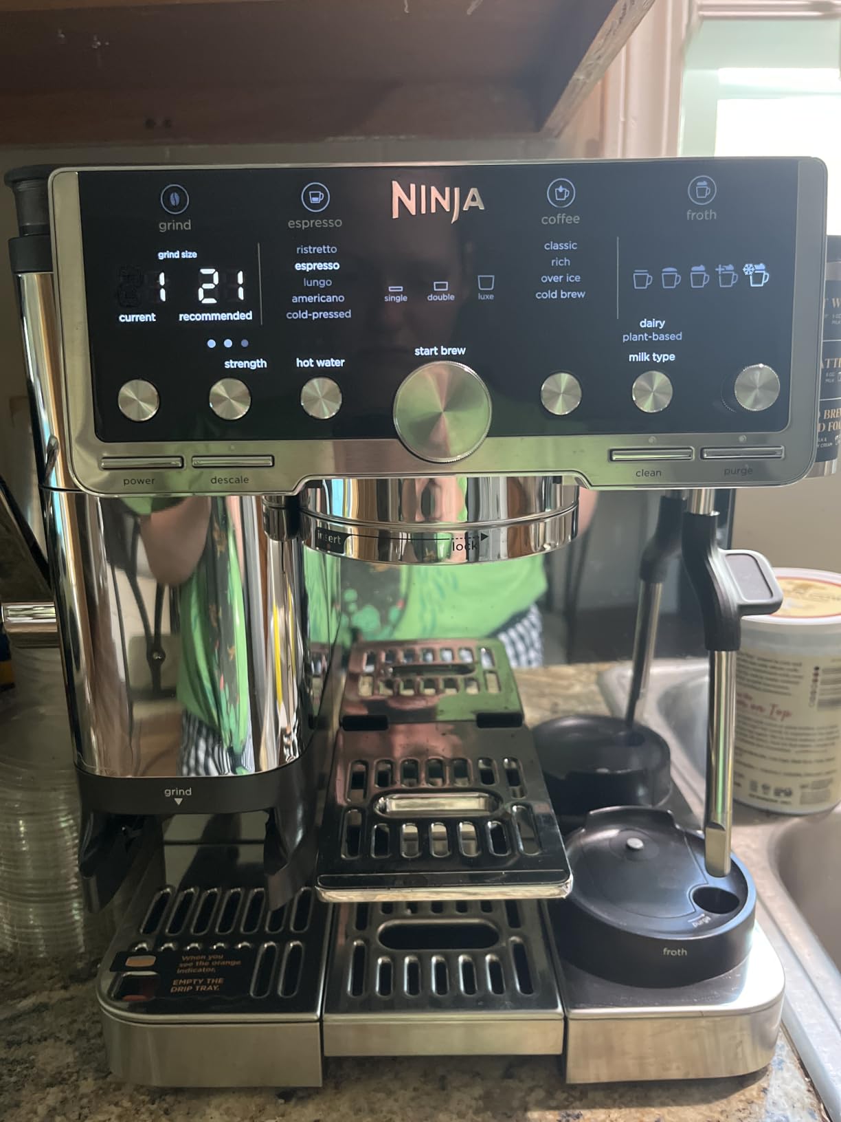 Ninja Luxe Café Pro Series, Espresso, Cold Brew, Hot Water, ES701 customer photo 2