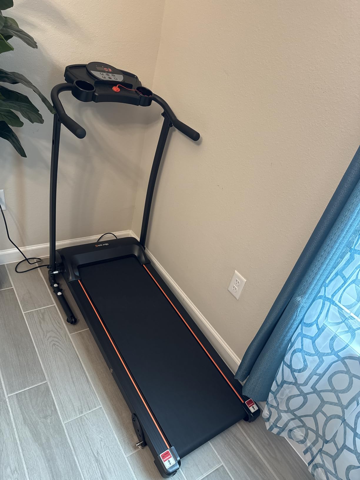 Treadmill with Manual 10%/Auto 25% Incline 8.5/10MPH for Office Home Gym customer photo 2