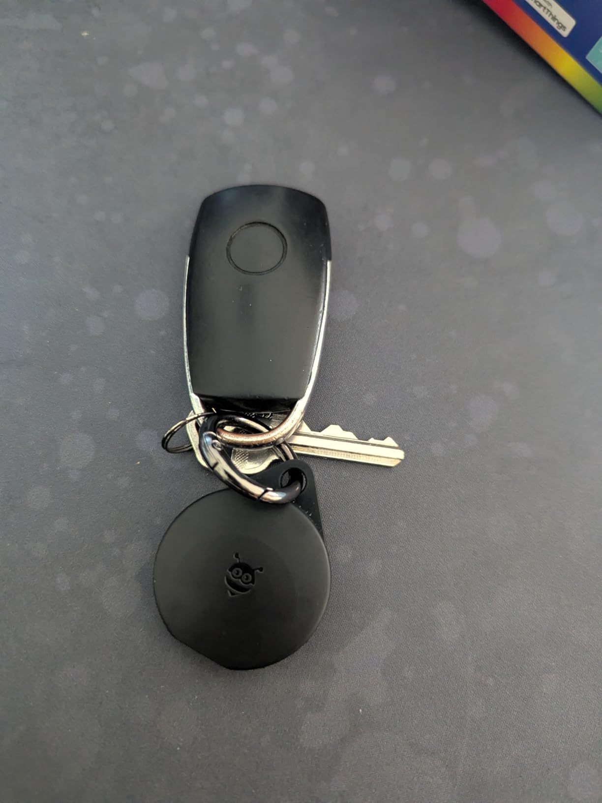 Pebblebee Clip 5 Bluetooth Tracker Tag for Keys & Bags, 130dB Siren customer photo 1