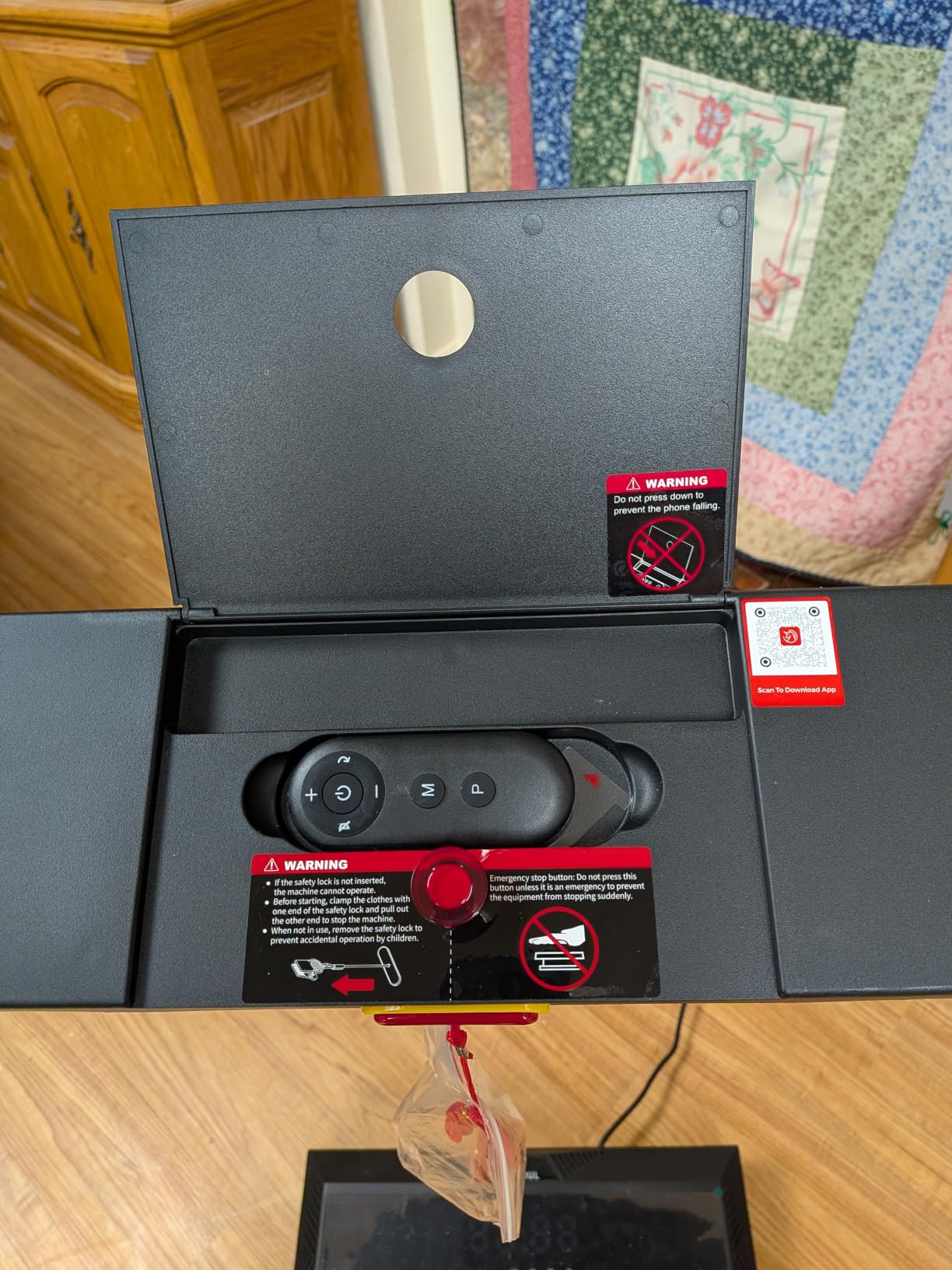 YESOUL Treadmill for Seniors with Long Handrails, Emergency Stop Button customer photo 1